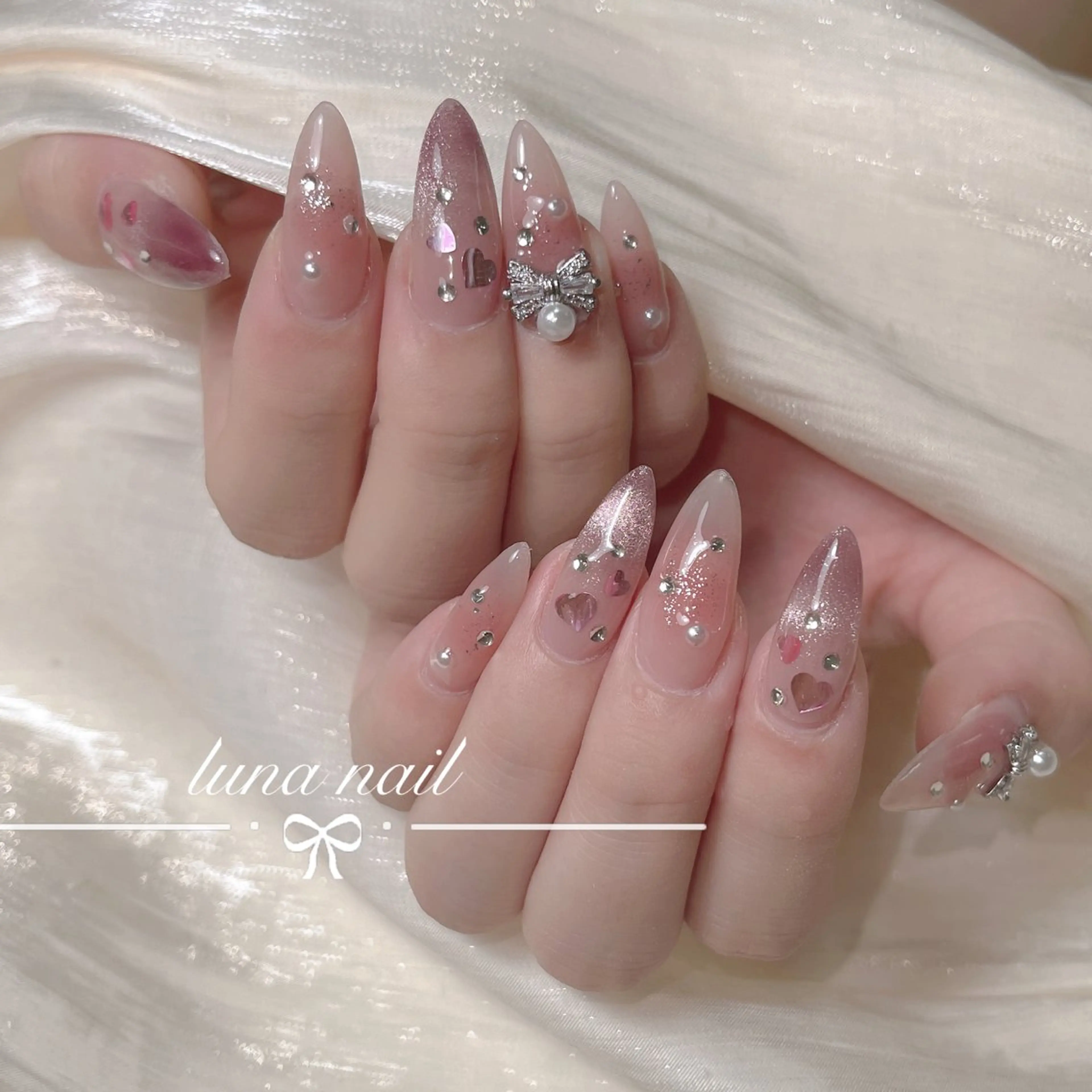 ネイル luna nail ＆eyelashのネイルデザイン