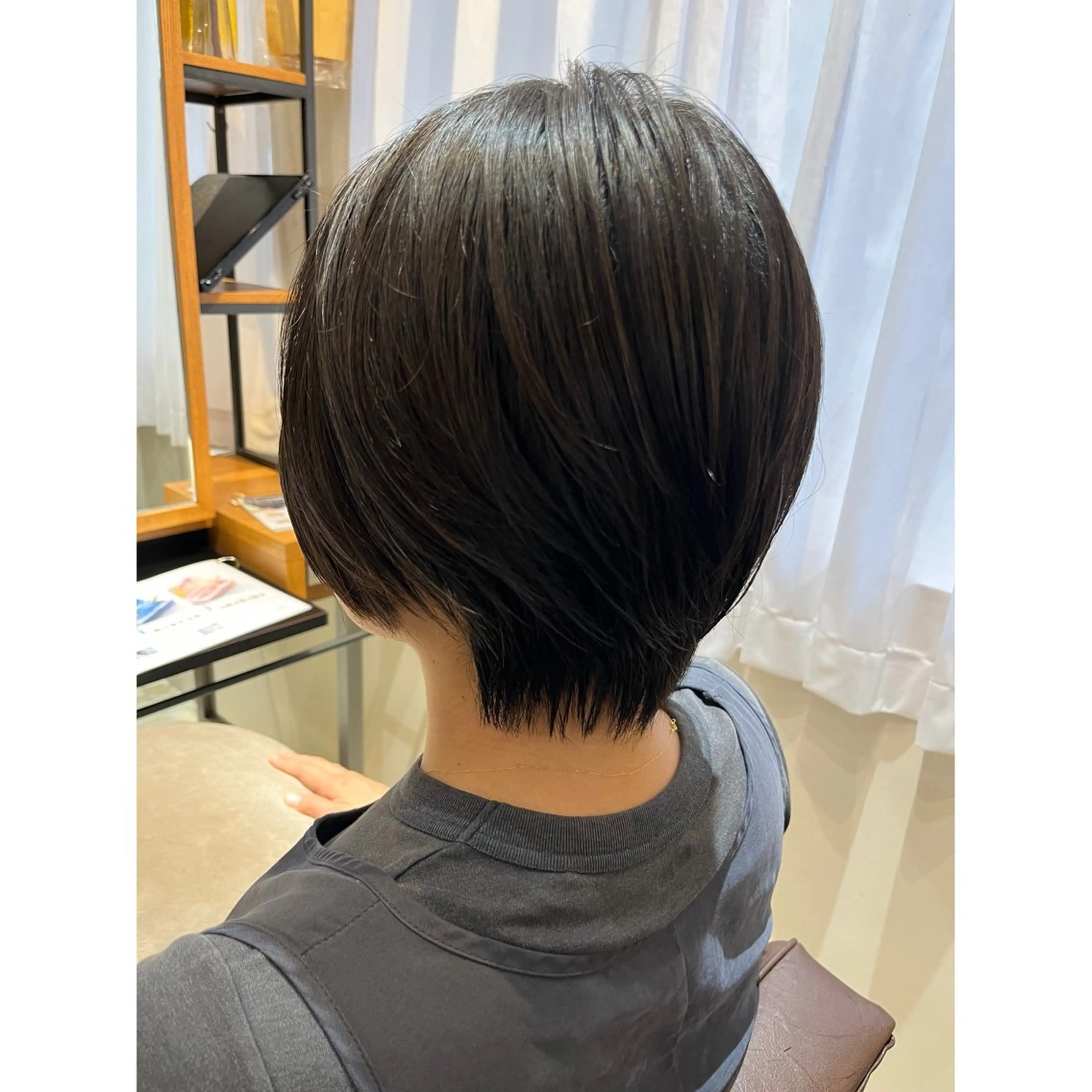 ショート カット 喜友名洸季 anoneのヘアスタイル