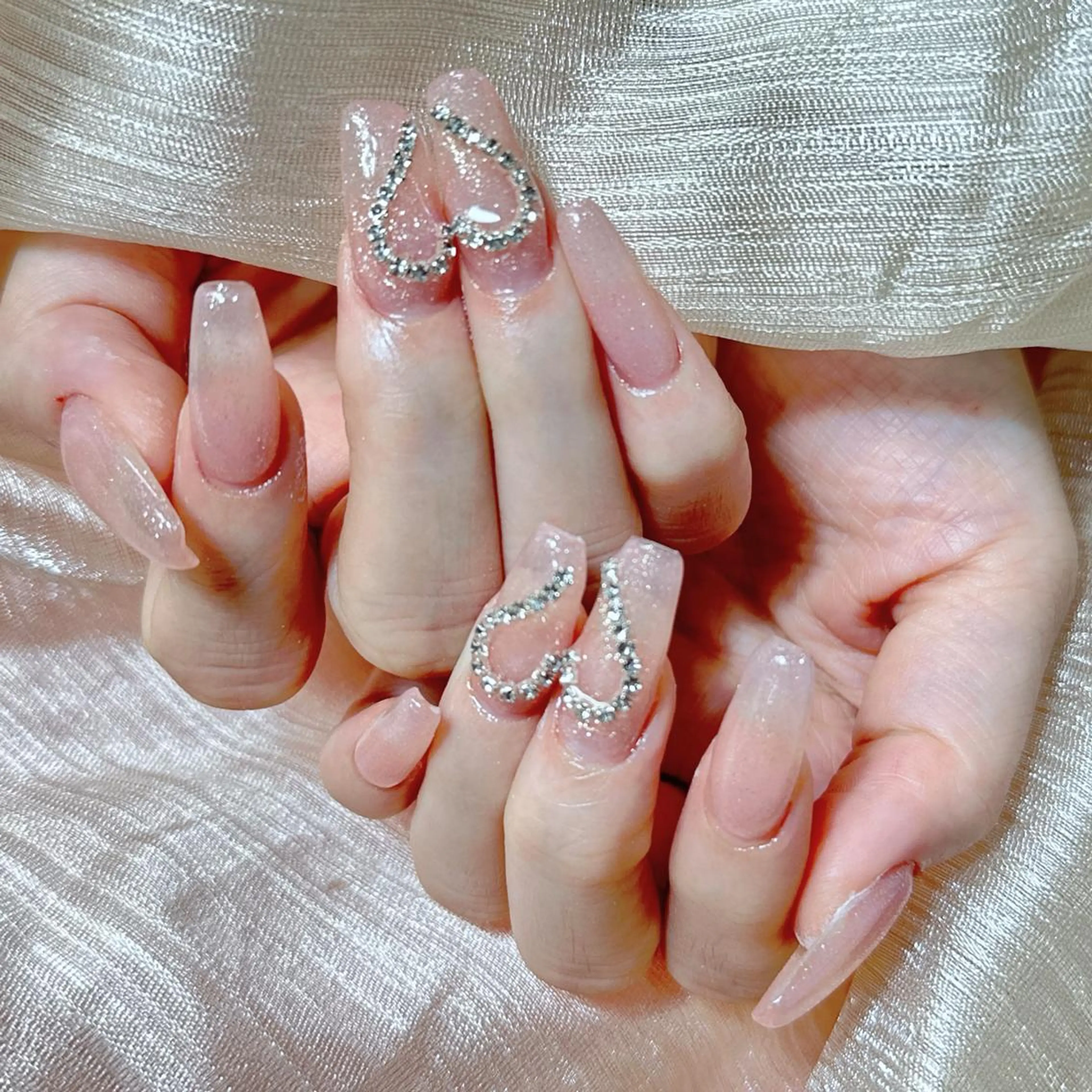 ネイル アートネイル オーロラネイル ガーリー キラキラネイル 韓国ネイル Nail Monsterのネイルデザイン