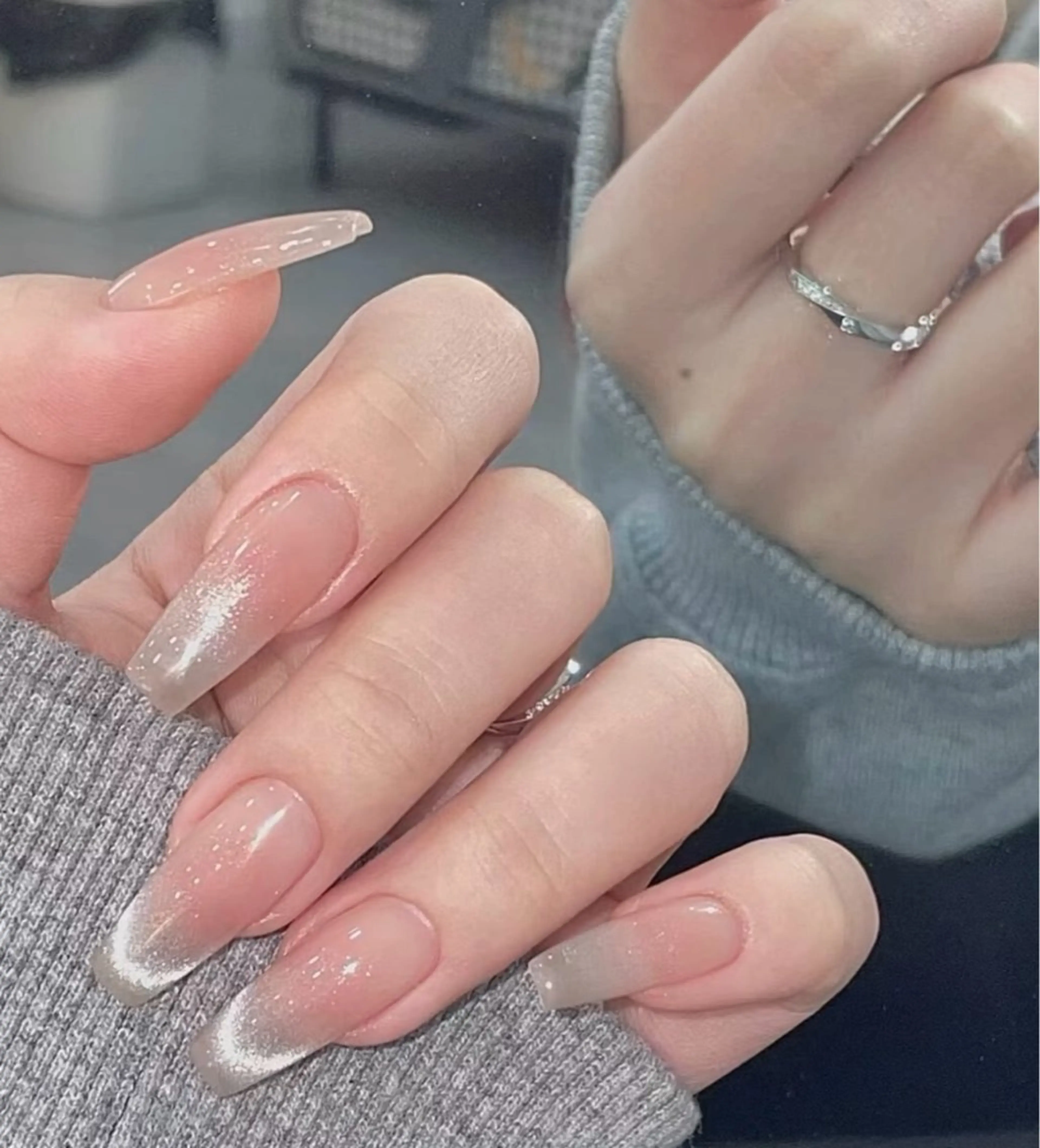 ネイル チークネイル 長さ出し フラワーネイル フレンチネイル ガーリー SunNail池袋駅 ワンホンネイルのネイルデザイン