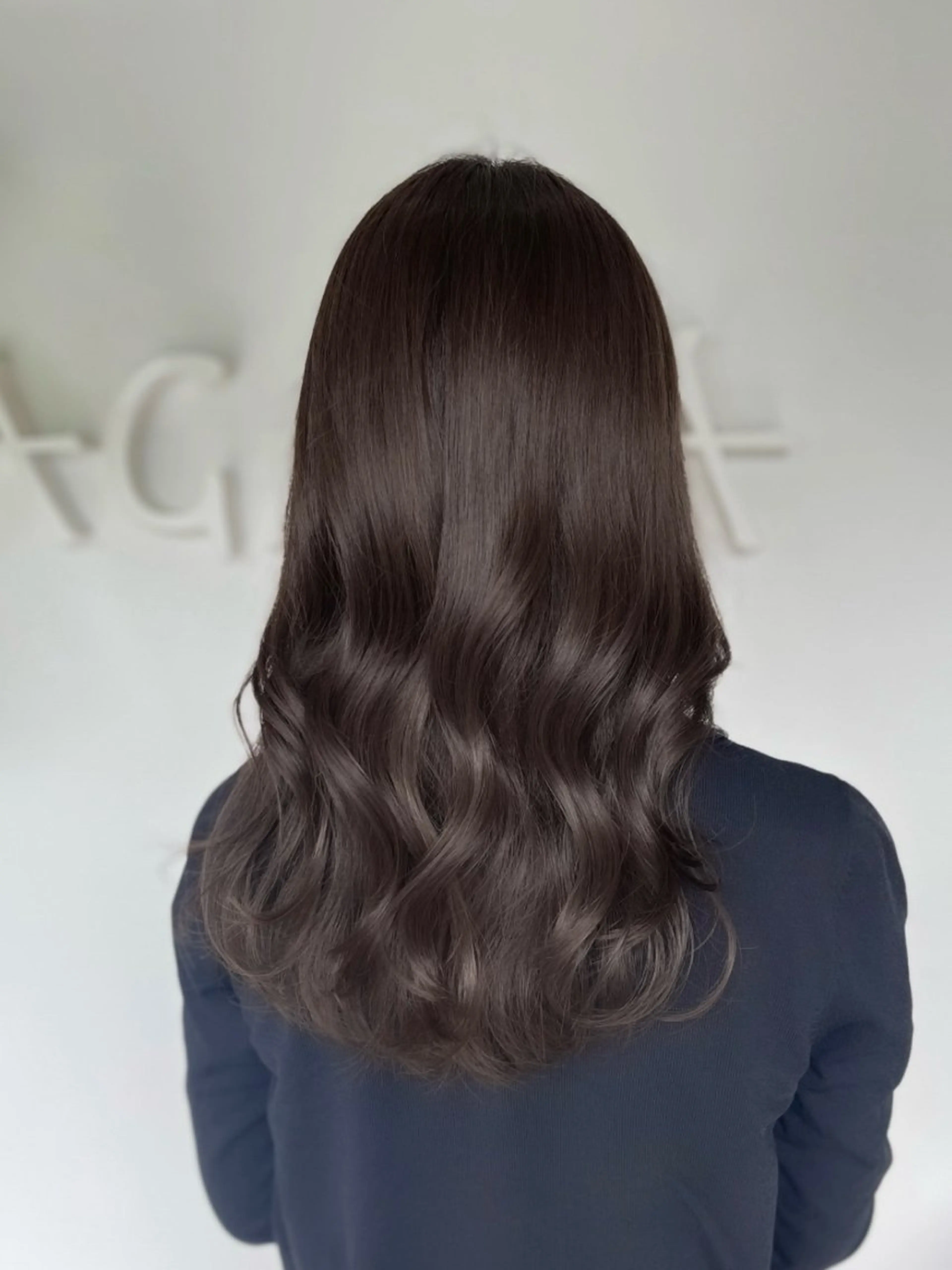 ロング カラー ブリーチ ブラウンカラー ブリーチなしカラー カット ヘアカラー トリートメント 透明感カラー／ 艶感カラー／RAMUのヘアスタイル
