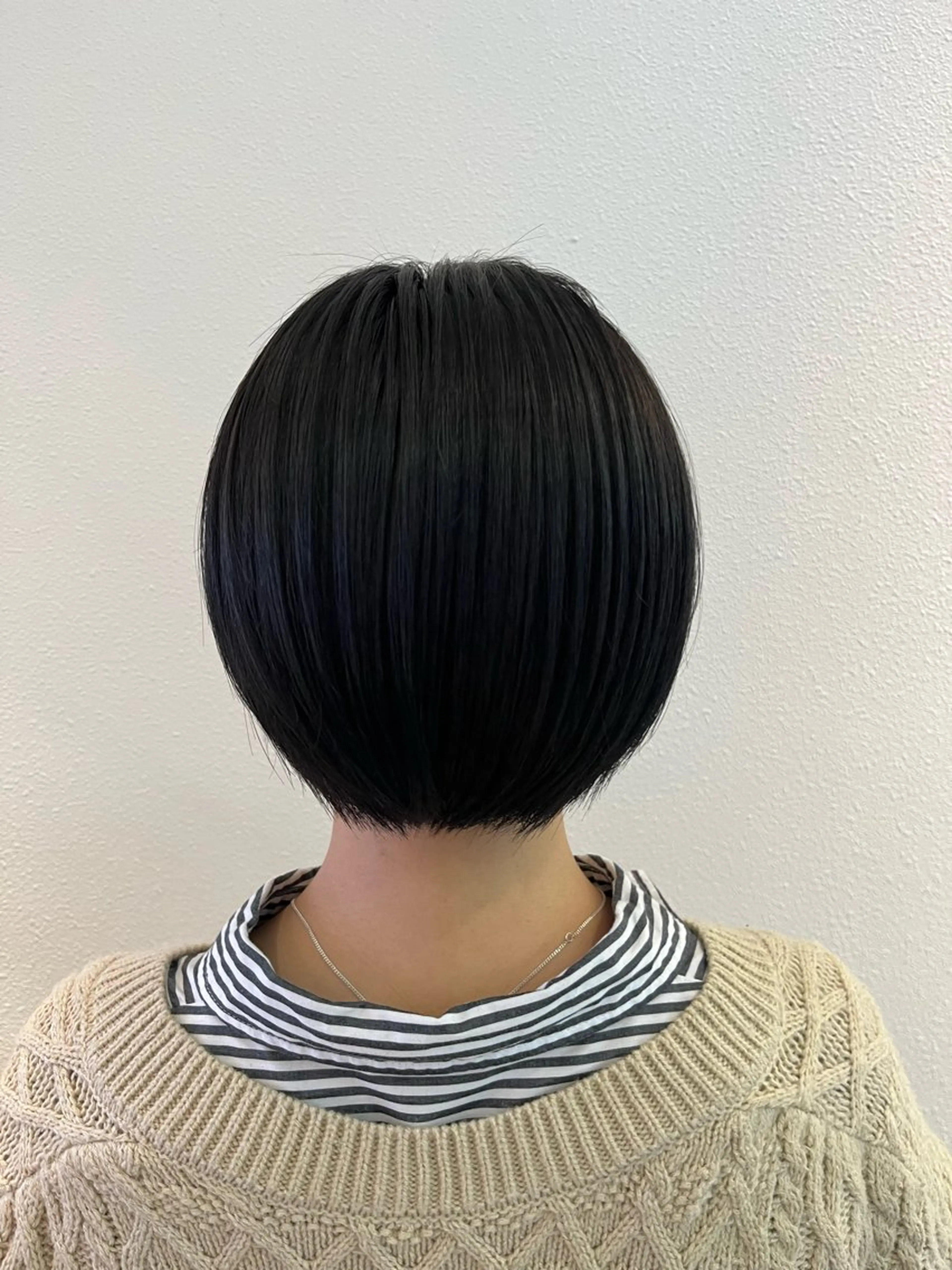 ショート カット ヘアカラー トリートメント 🔆艶髪トレンドヘア YUZU🪸のヘアスタイル