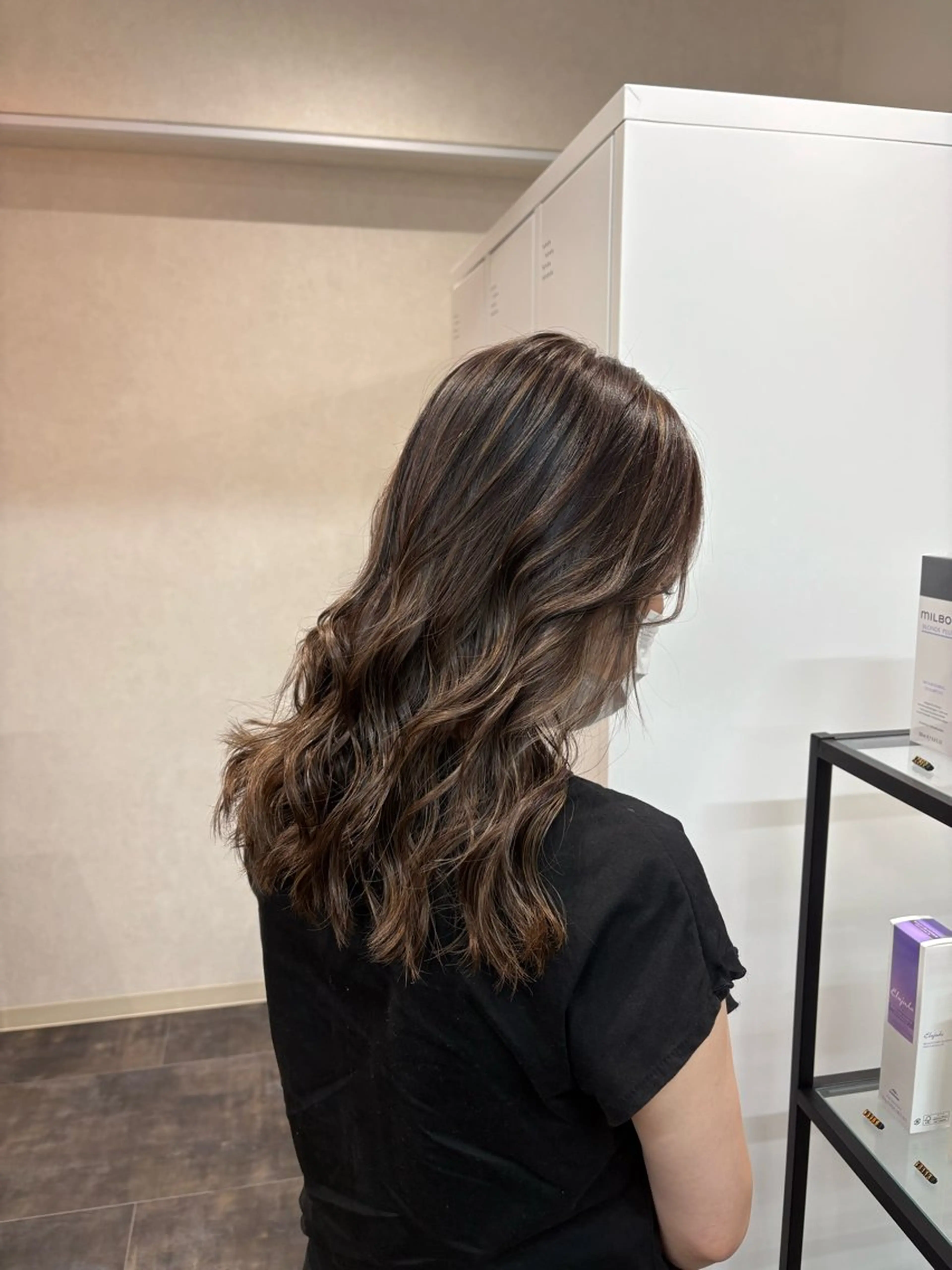 ロング ハイライト ヘアカラー haku所属・haku ERIKAのヘアスタイル