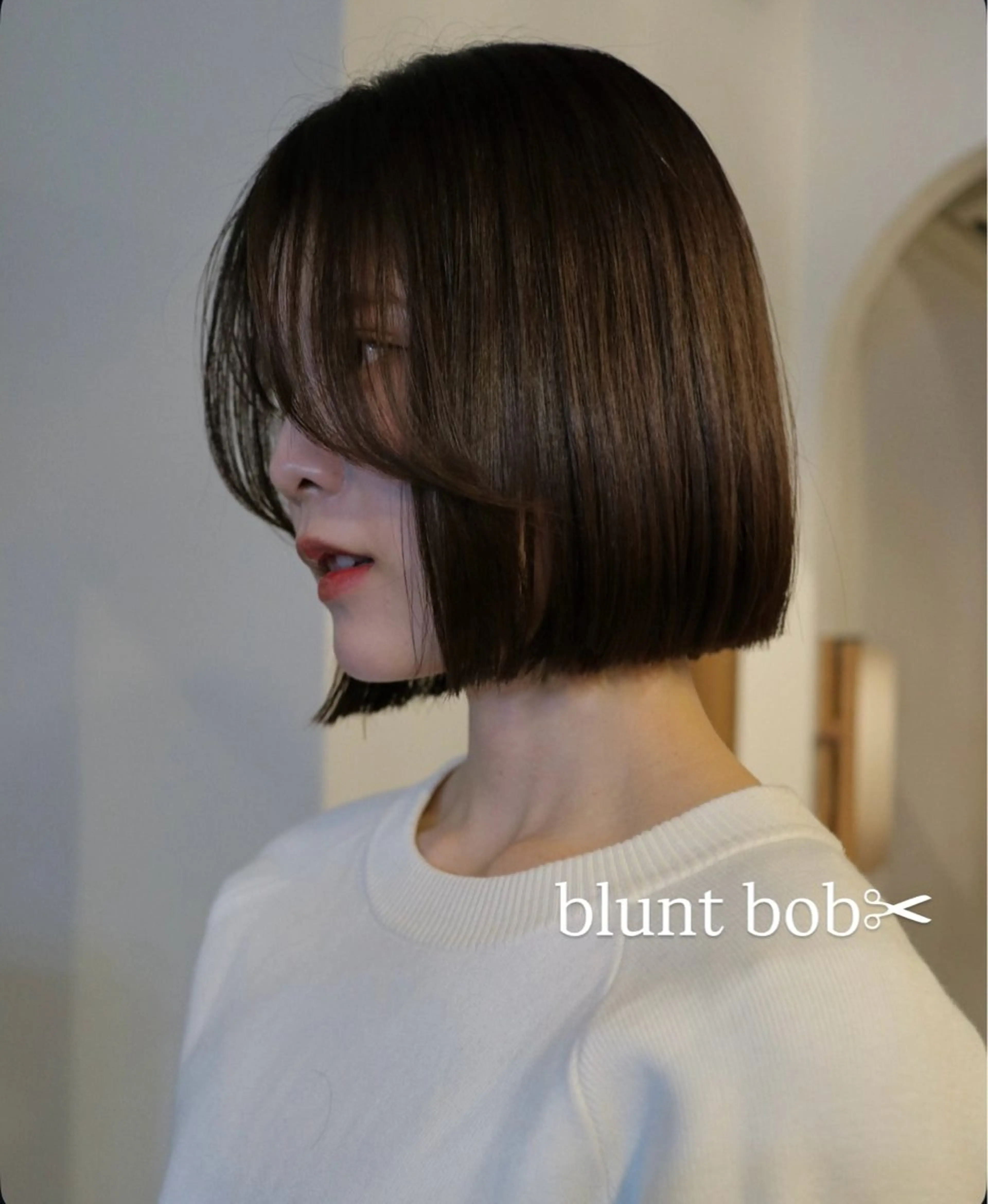 ショート カット ウシロダ メグミのヘアスタイル