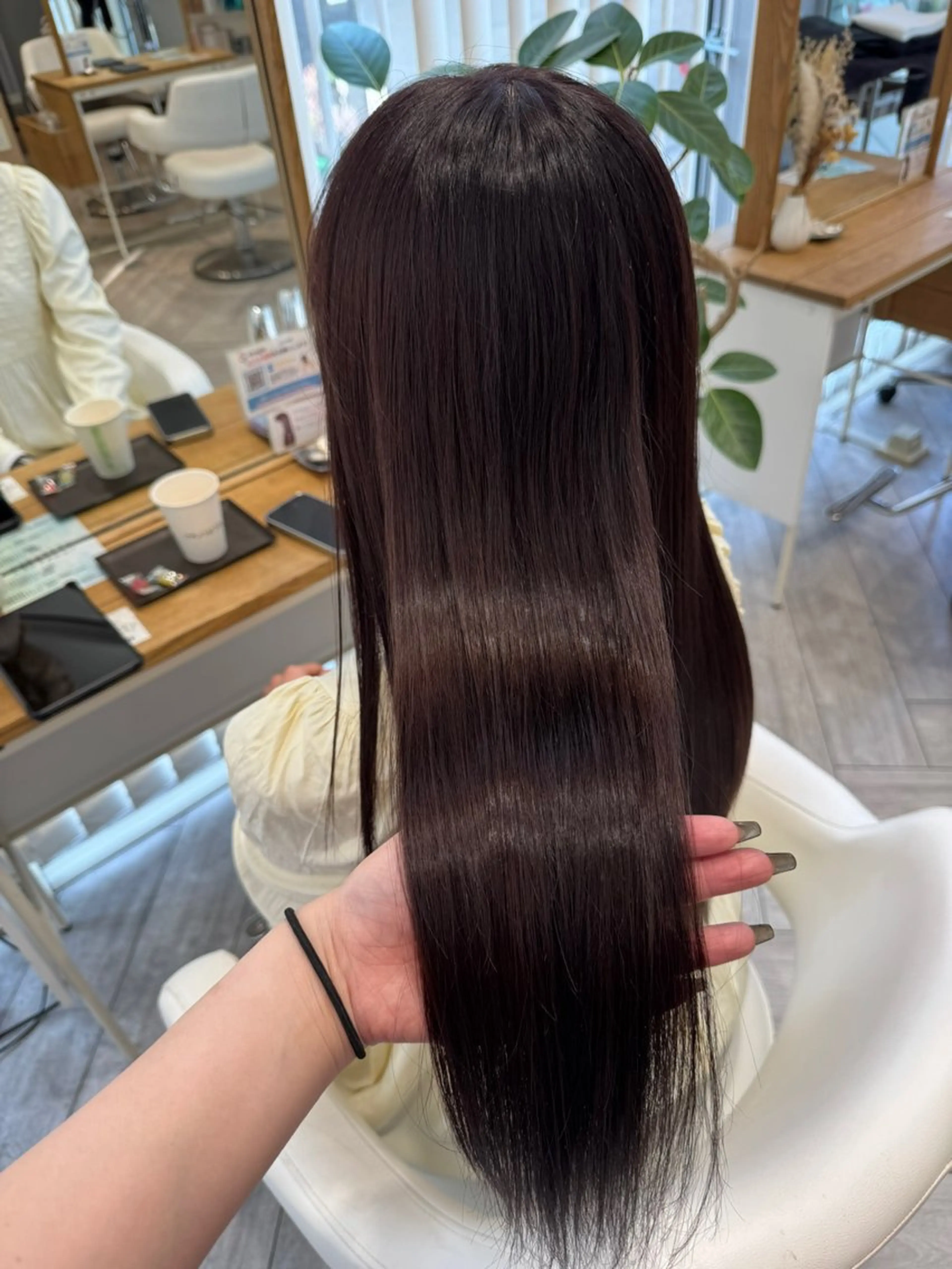 ロング カラー ブリーチ ブラウンカラー ダブルカラー ラベンダーカラー ブリーチなしカラー ヘアカラー トリートメント AVANCE.ens 広島袋町店ayuのヘアスタイル