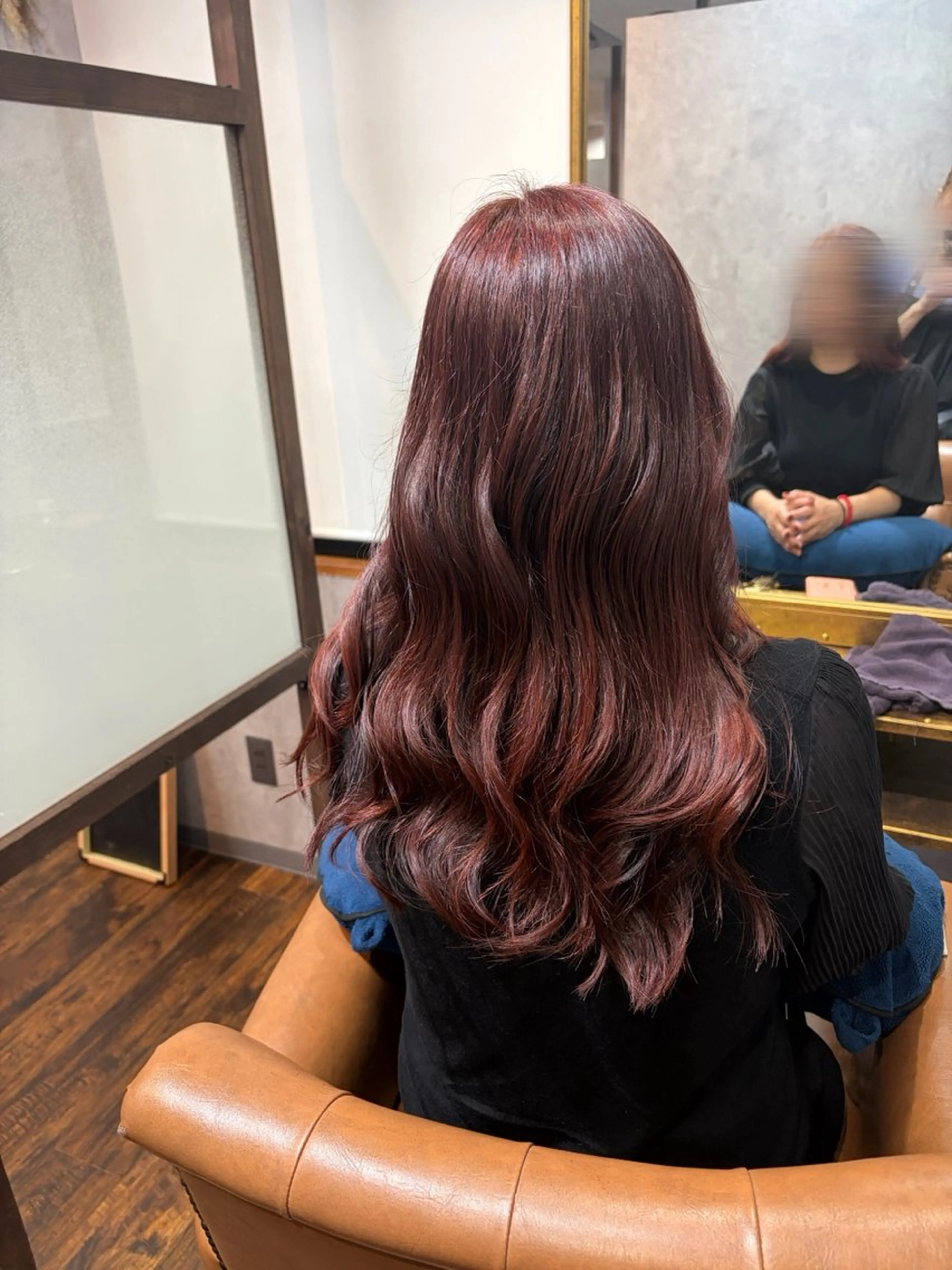 カラー 野川 彩音のヘアスタイル