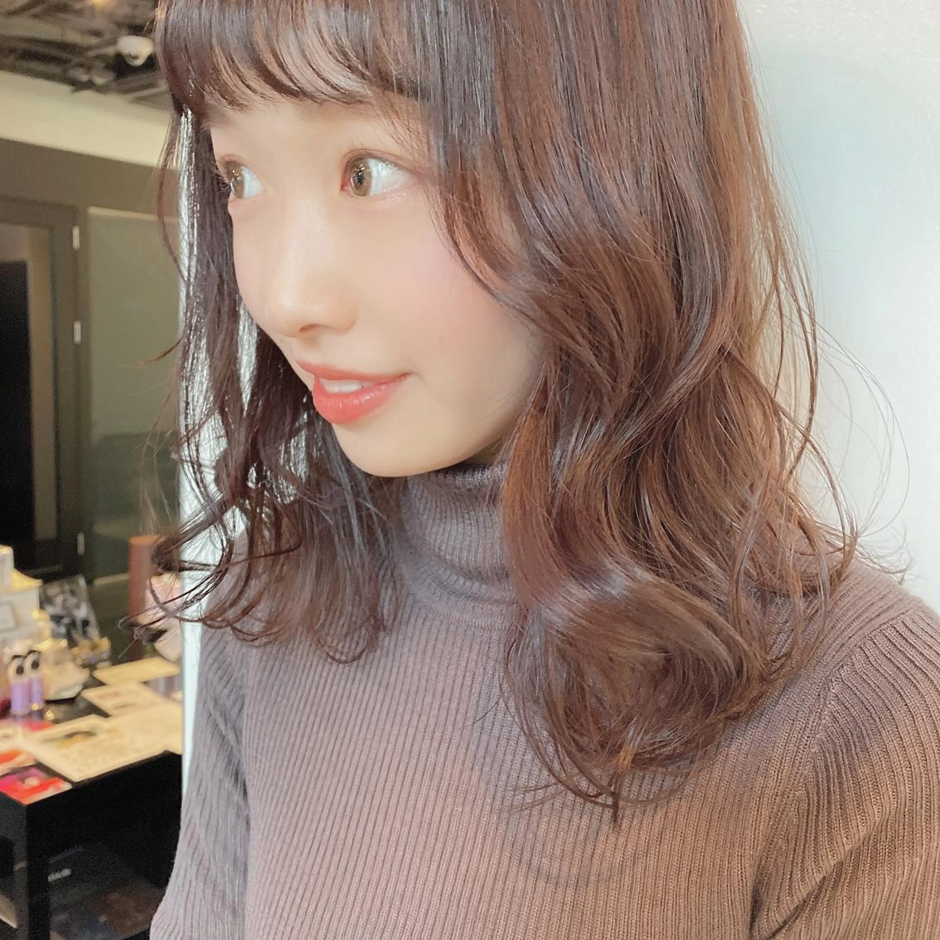 ミディアム カラー ヘアアレンジ ネイル マツエク・マツパ ブラウンカラー レッドカラー レッドブラウン カラーマツエク ブラウン カット ヘアカラー トリートメント Noah's　Ark所属・透明感カラー🫧ヘア セット🫧松本菜月の眉毛・アイブロウイメージ