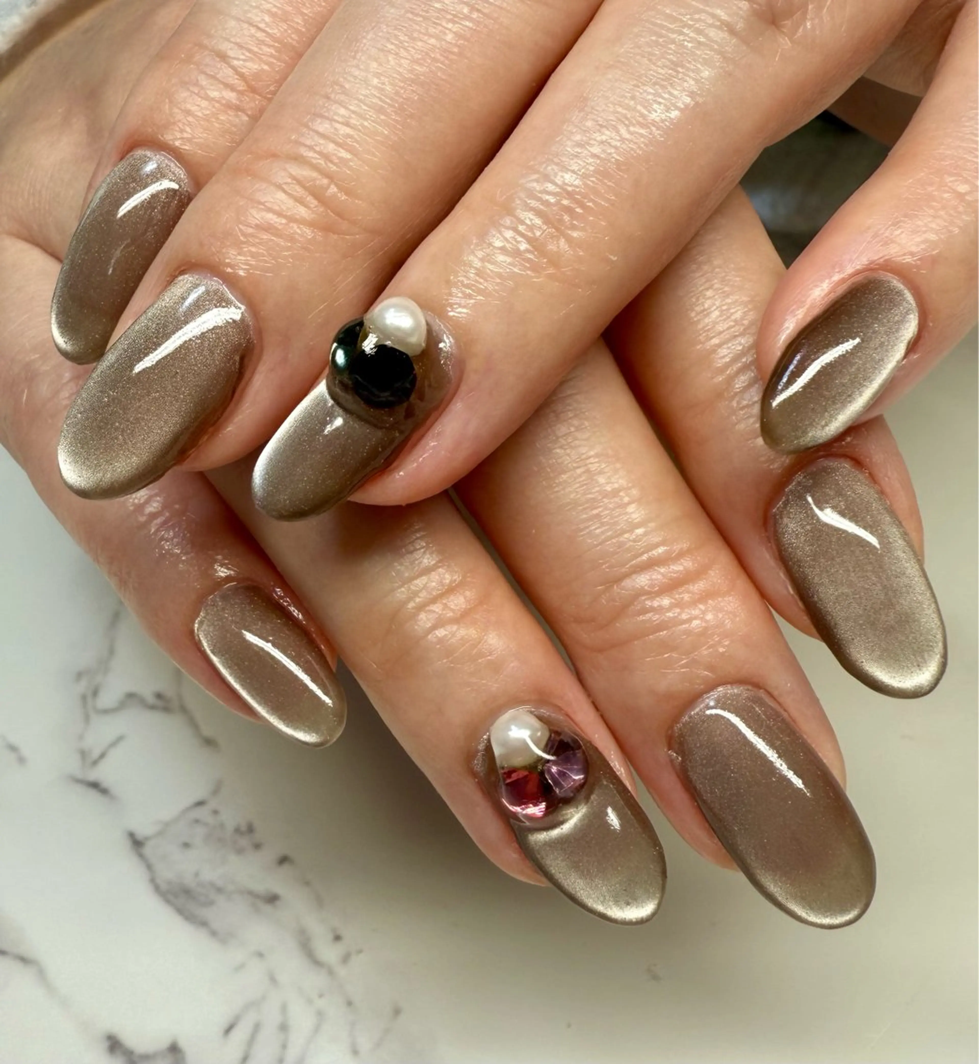 ネイル アートネイル チークネイル フレンチネイル キラキラネイル ラメ(グリッター) M.N_ nailのネイルデザイン