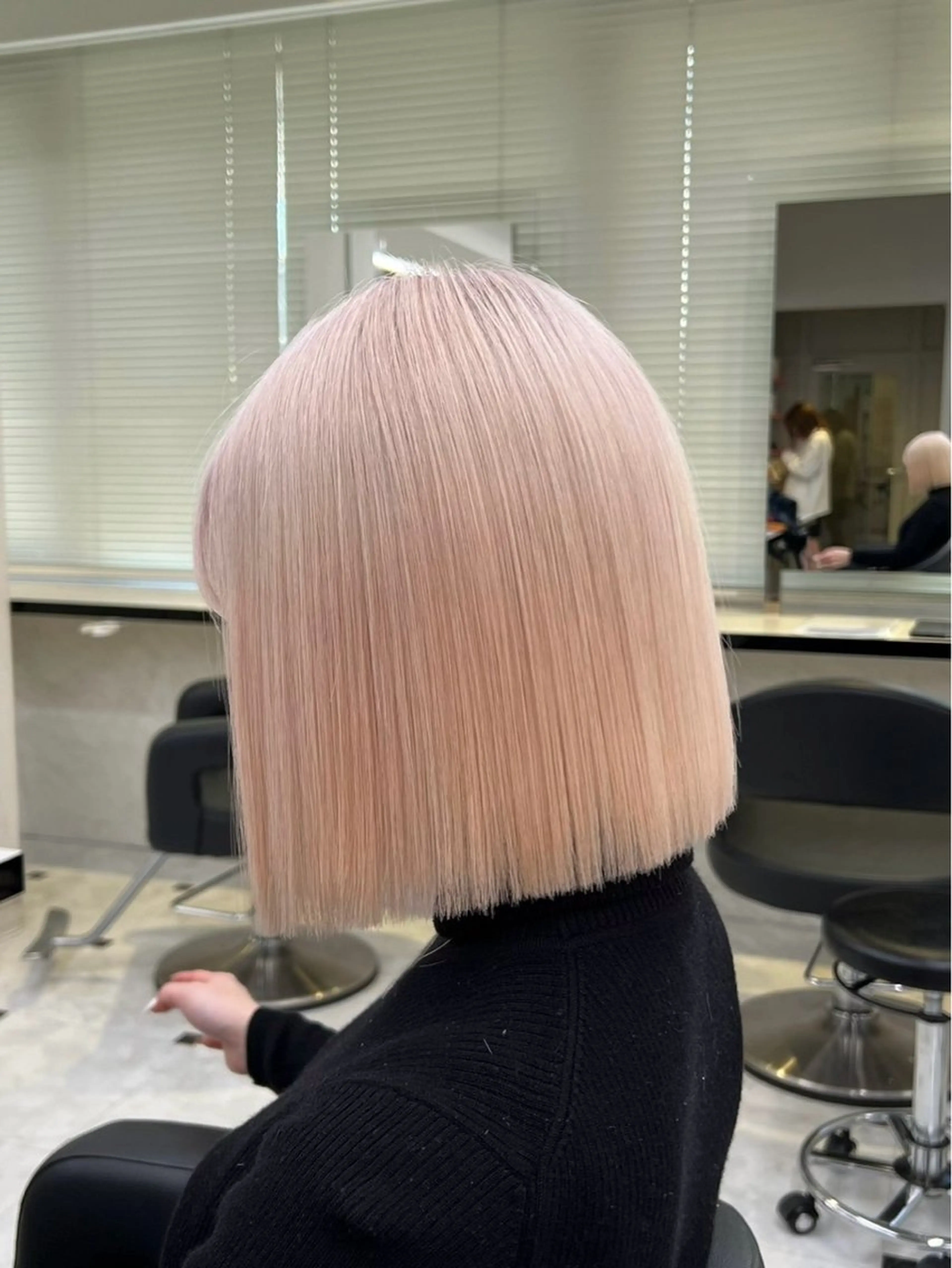ミディアム カラー ヘアカラー トリートメント ヘッドスパ ヘアセット 上野/駅近　徒歩5分 /ハイトーン/えみるのヘアスタイル