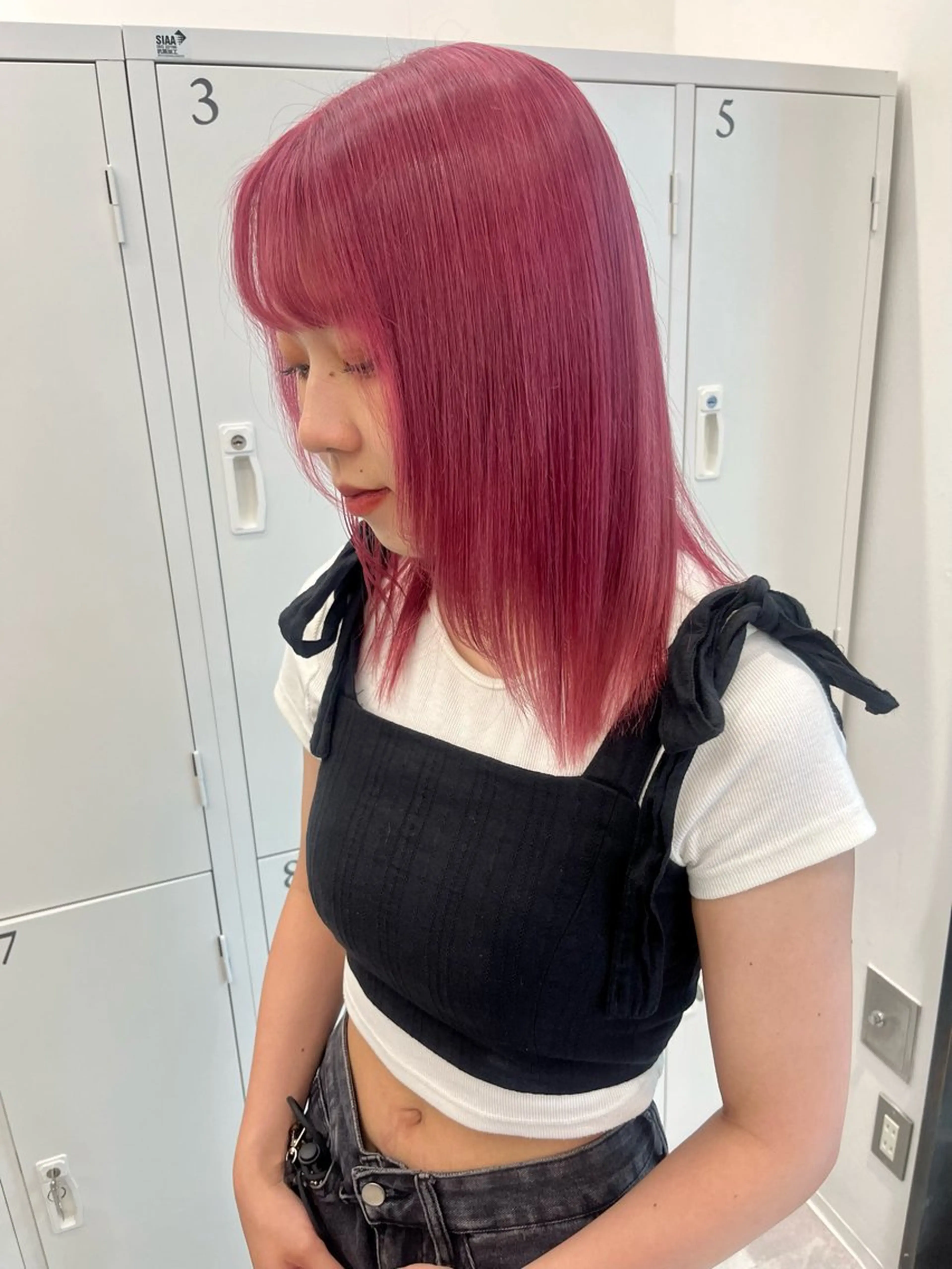 ミディアム カラー 🎀透明感ブリーチ カラー🎀ミズキのヘアスタイル