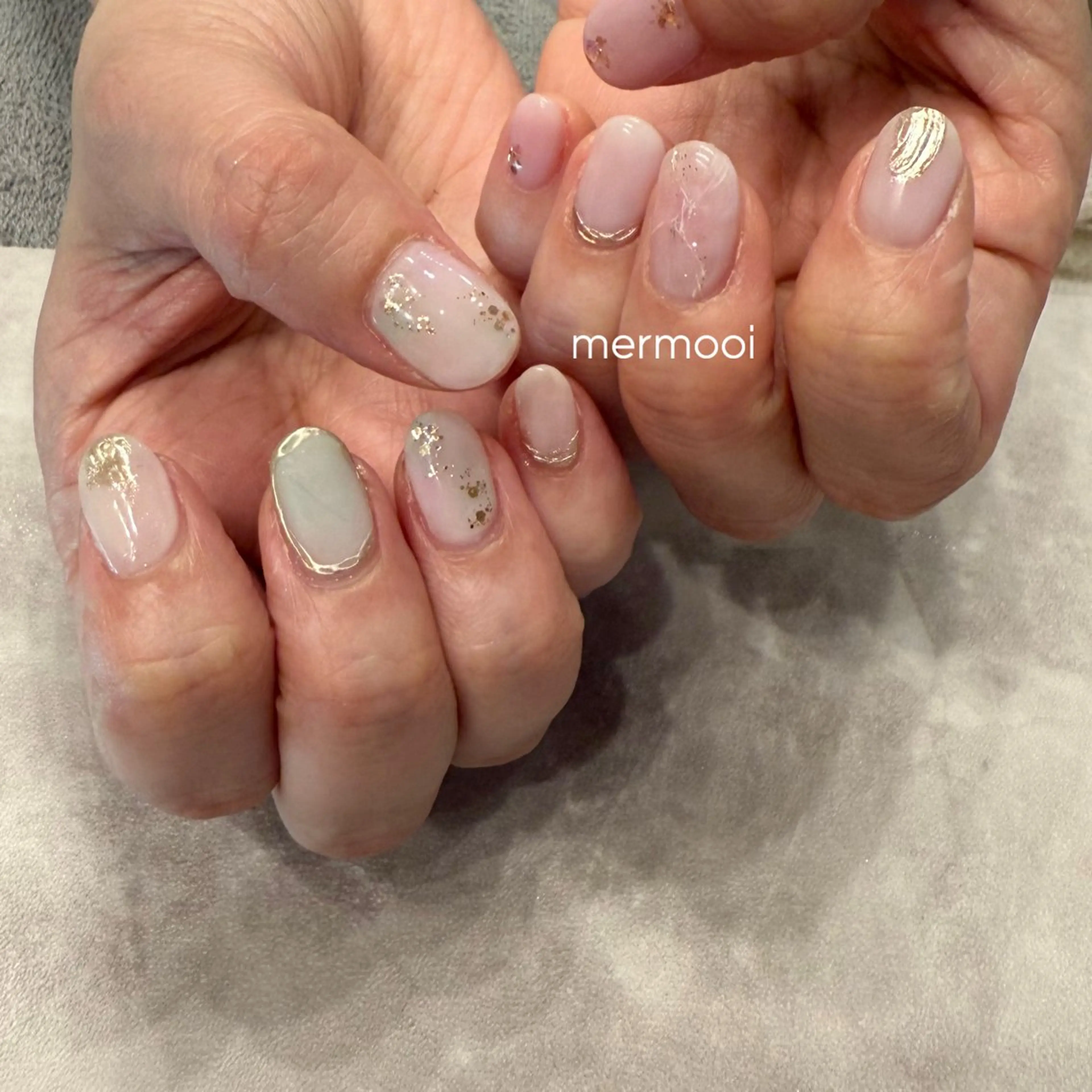 ネイル キラキラネイル 大理石ネイル(マーブル) ミラーネイル ニュアンスネイル パステルネイル ハンドネイル mermooi nailのネイルデザイン