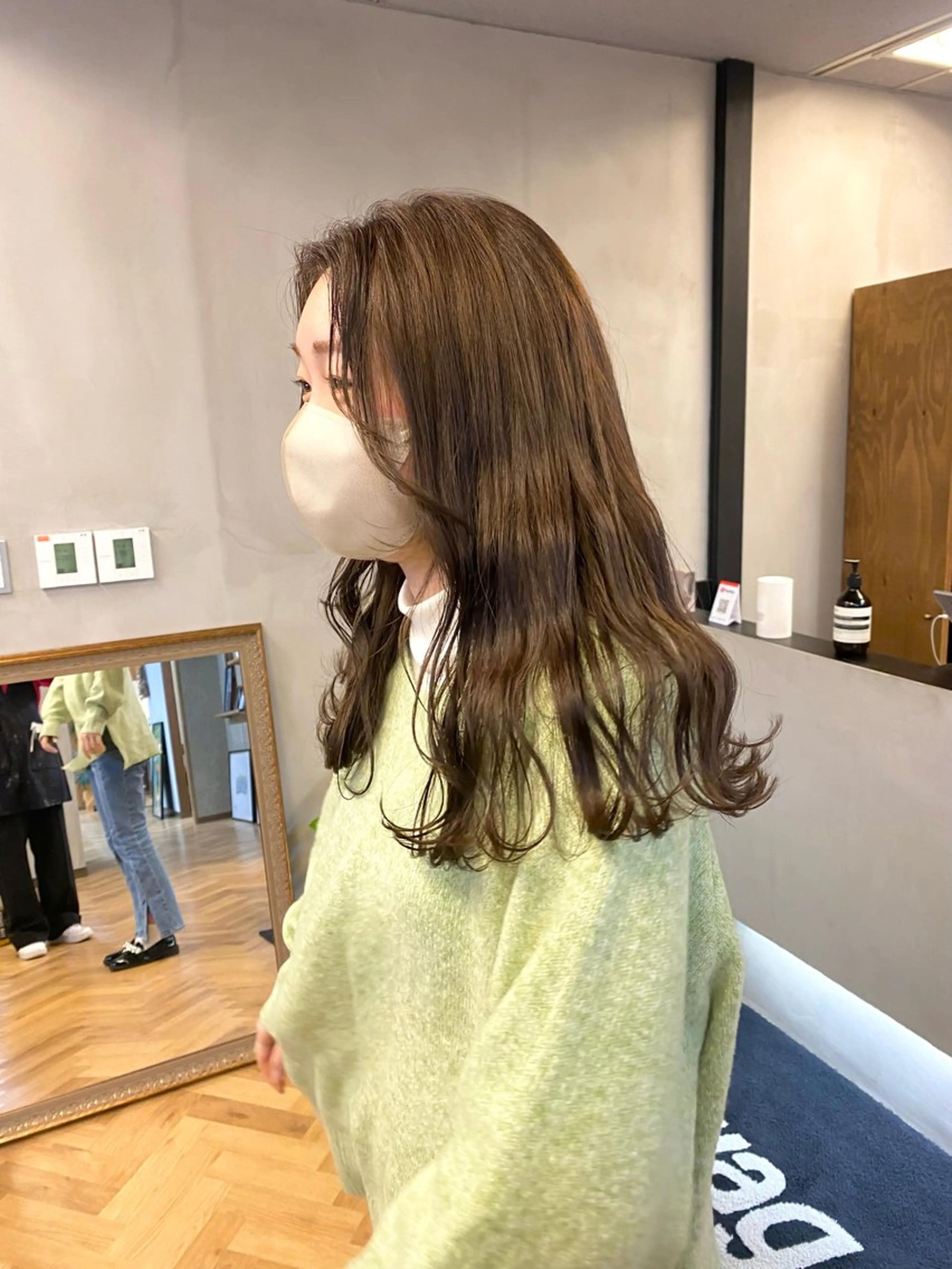 セミロング カラー ヘアアレンジ ベージュカラー カット ヘアカラー トリートメント ハル🌸柔色/ ブリーチなし/艶髪のヘアスタイル