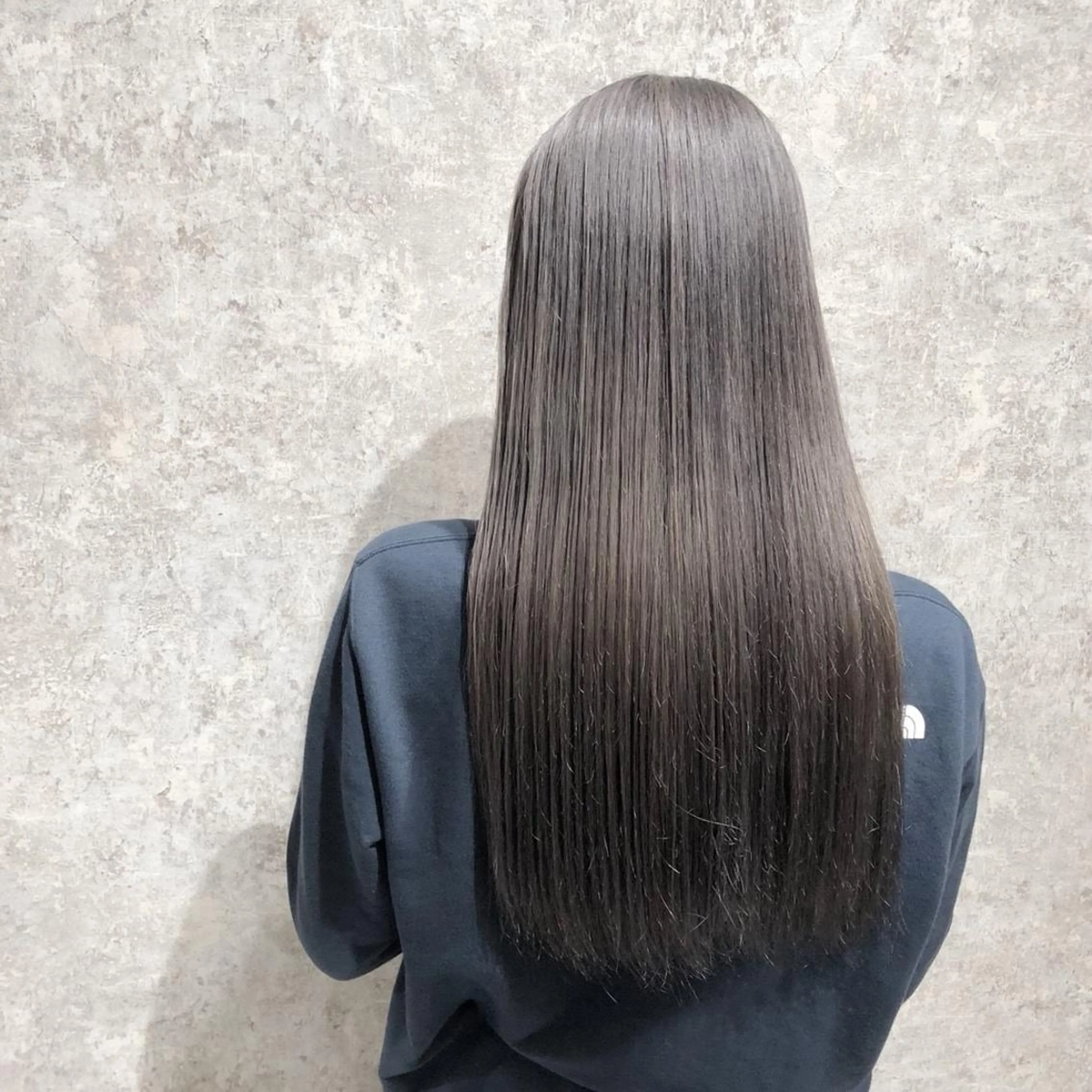 ロング カラー シルバー ヘアカラー 💈Blanco💈 カラー&ケア🌈のヘアスタイル