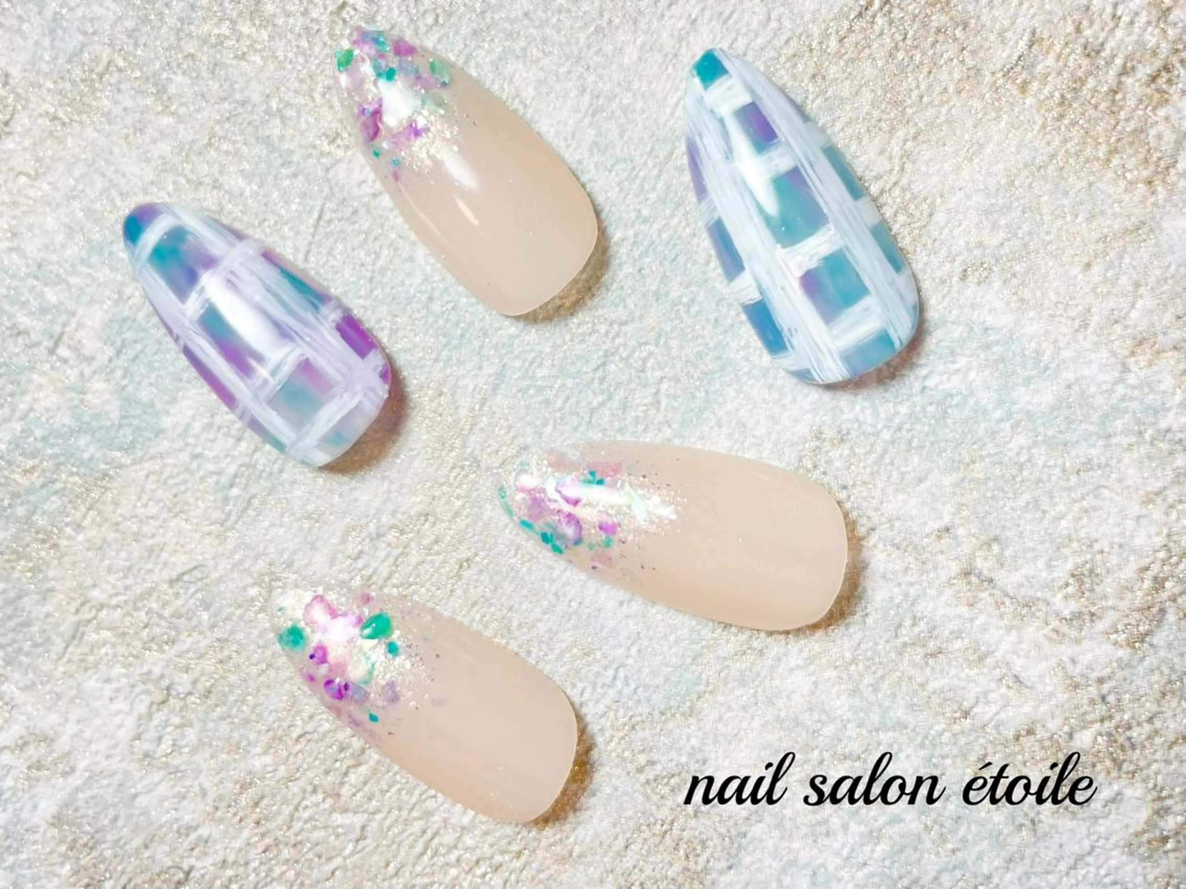 ネイル アートネイル ジェルネイル グリーン パープル ハンドネイル nail salon étoileのネイルデザイン
