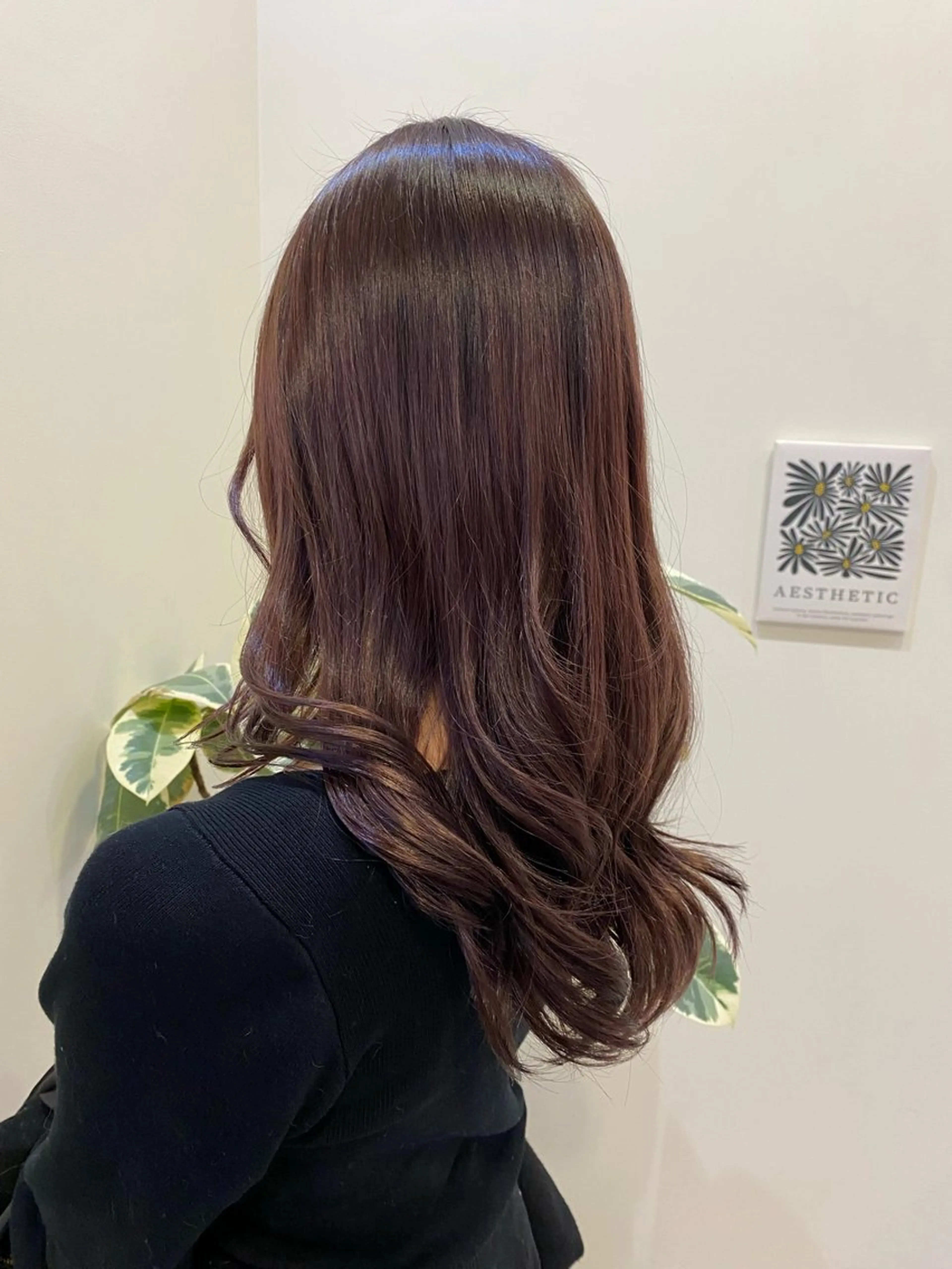 ロング カラー ブラウンカラー 諸岡 玲のヘアスタイル
