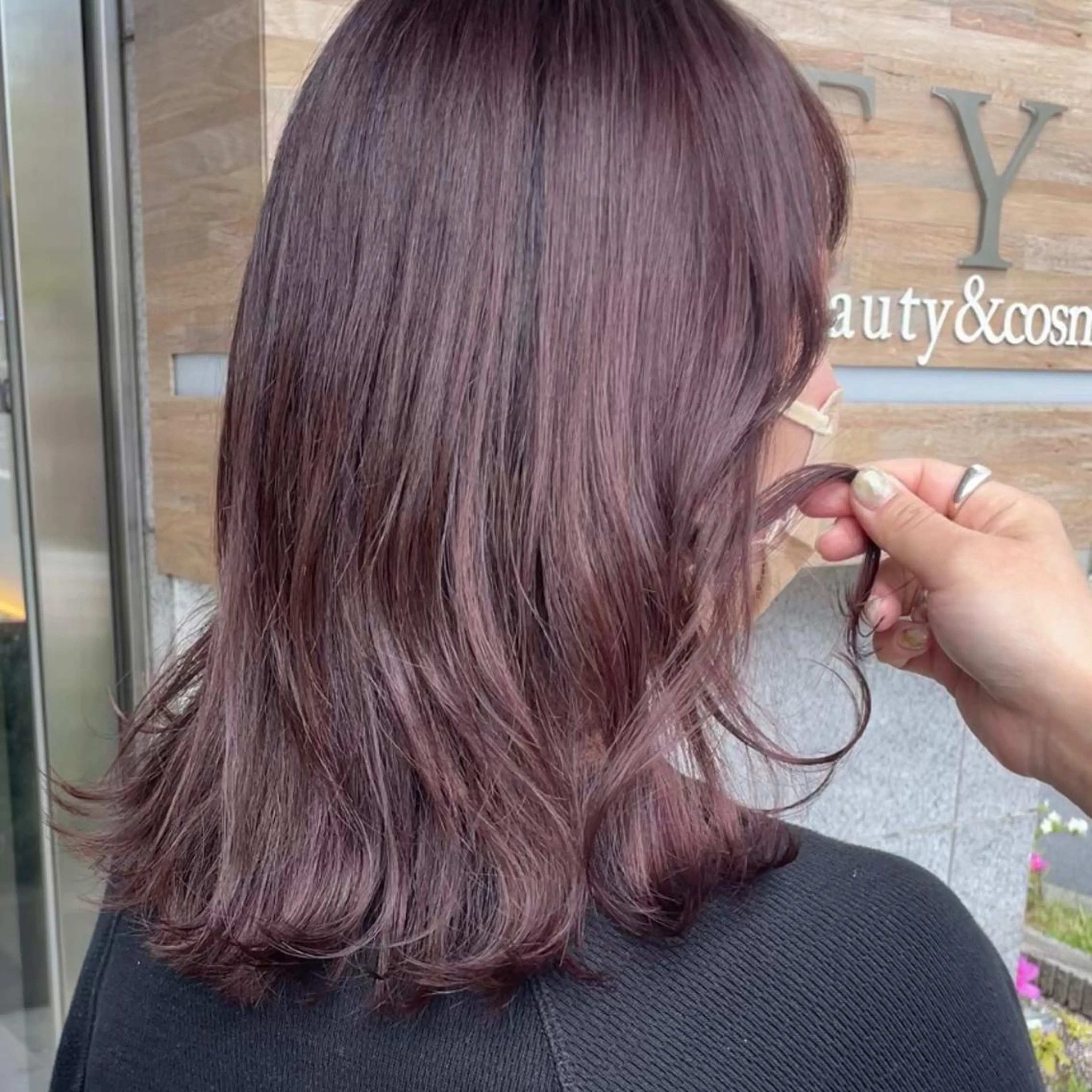 セミロング カラー ブリーチ 透明感カラー ラベンダーカラー ブリーチなしカラー ヘアカラー 韓国/透明感カラー さなのヘアスタイル