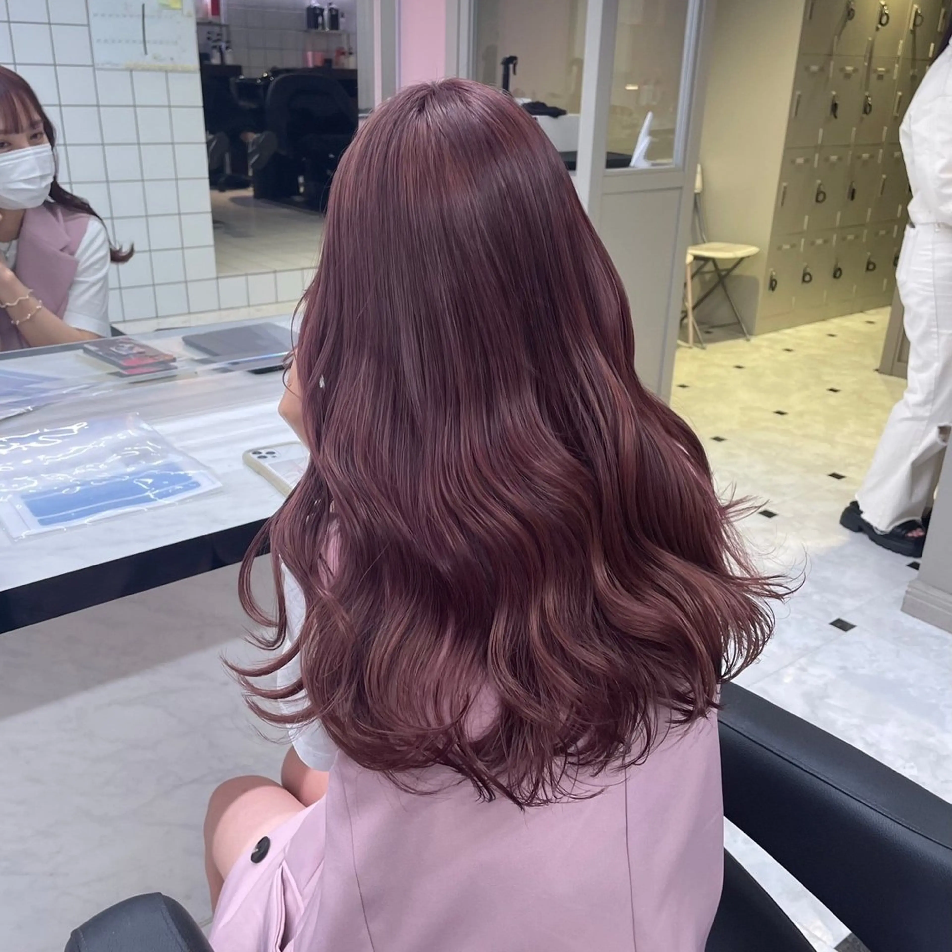 カラー 韓国ガーリー🤍暖 色カラー🤍misaのヘアスタイル