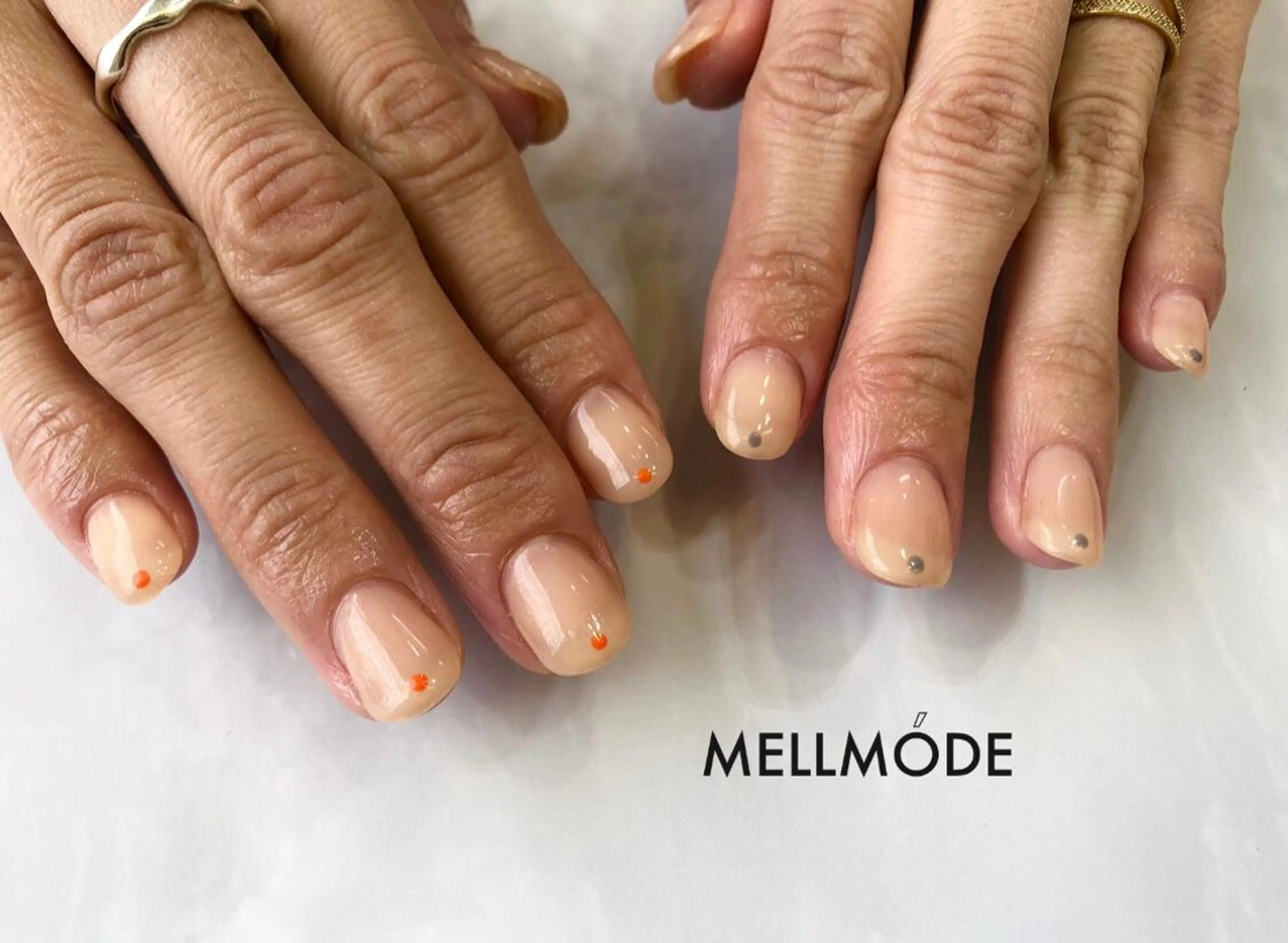 ネイル ドット ハンドネイル MELLMODE所属・Nakano Kanaのネイルデザイン