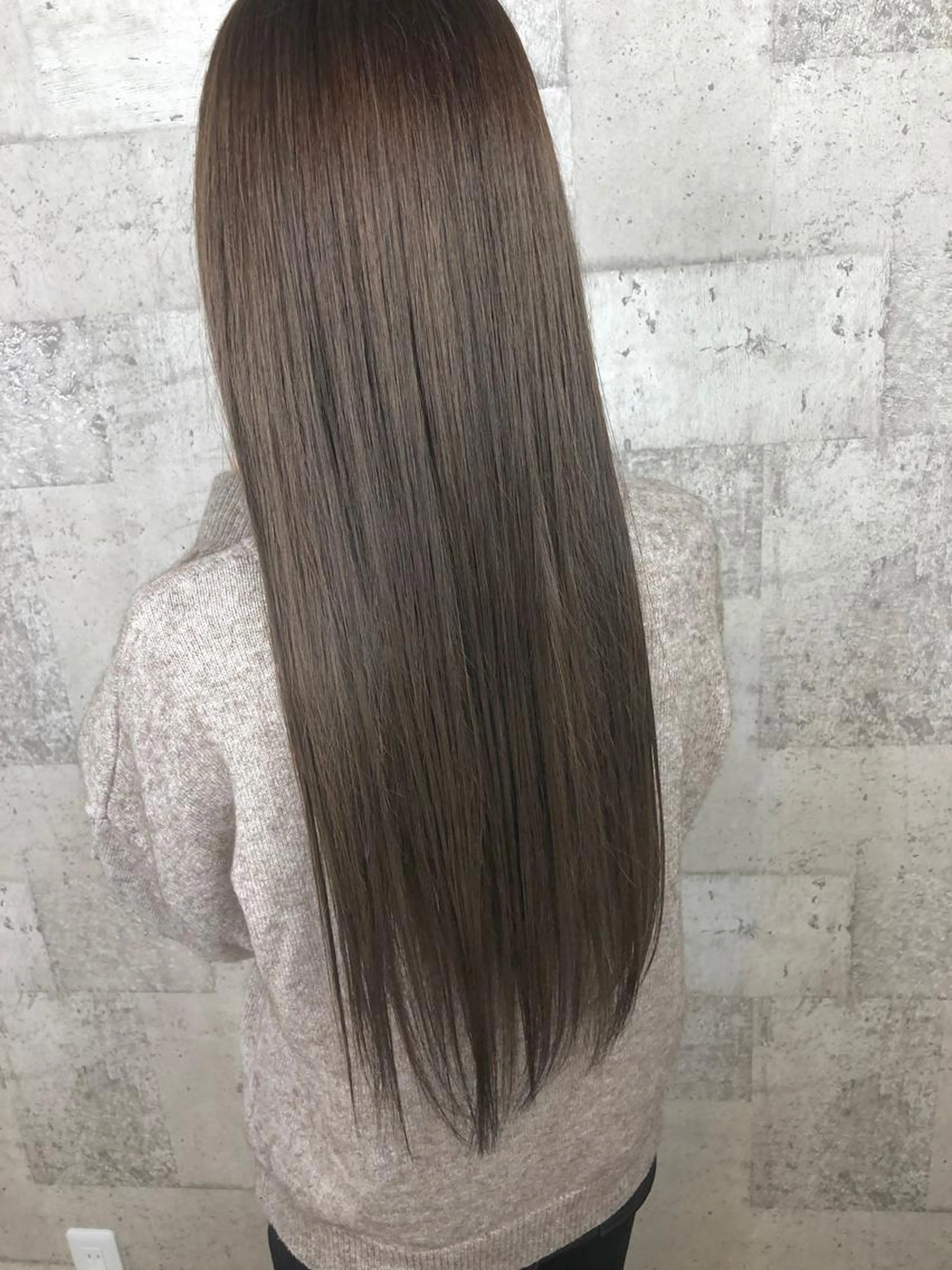 髪質改善酸性ストレート＋ブロー＋トリートメントの写真