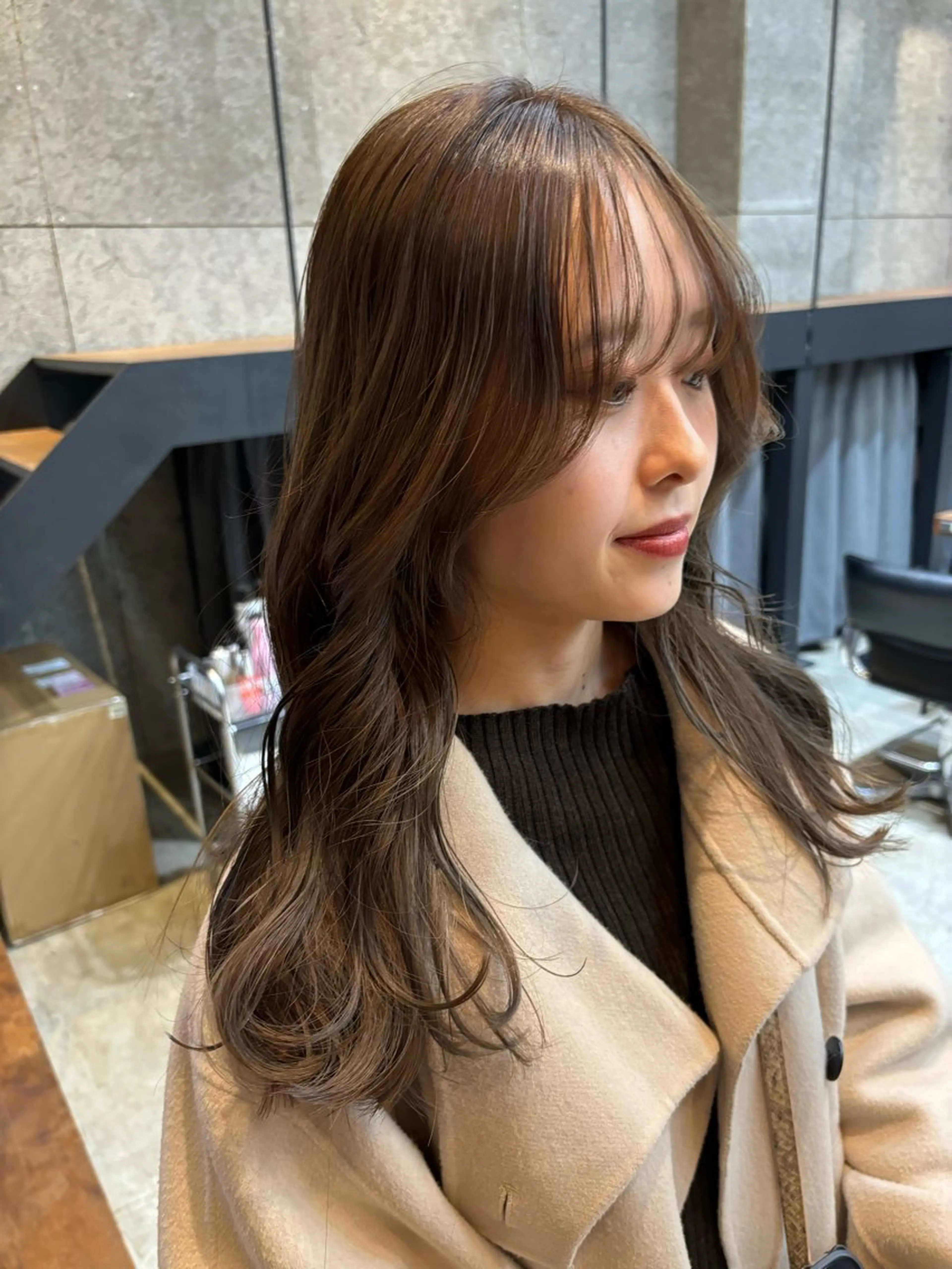 セミロング カラー パーマ ヘアアレンジ カット ヘアカラー トリートメント ヘッドスパ 押切 響 のヘアスタイル