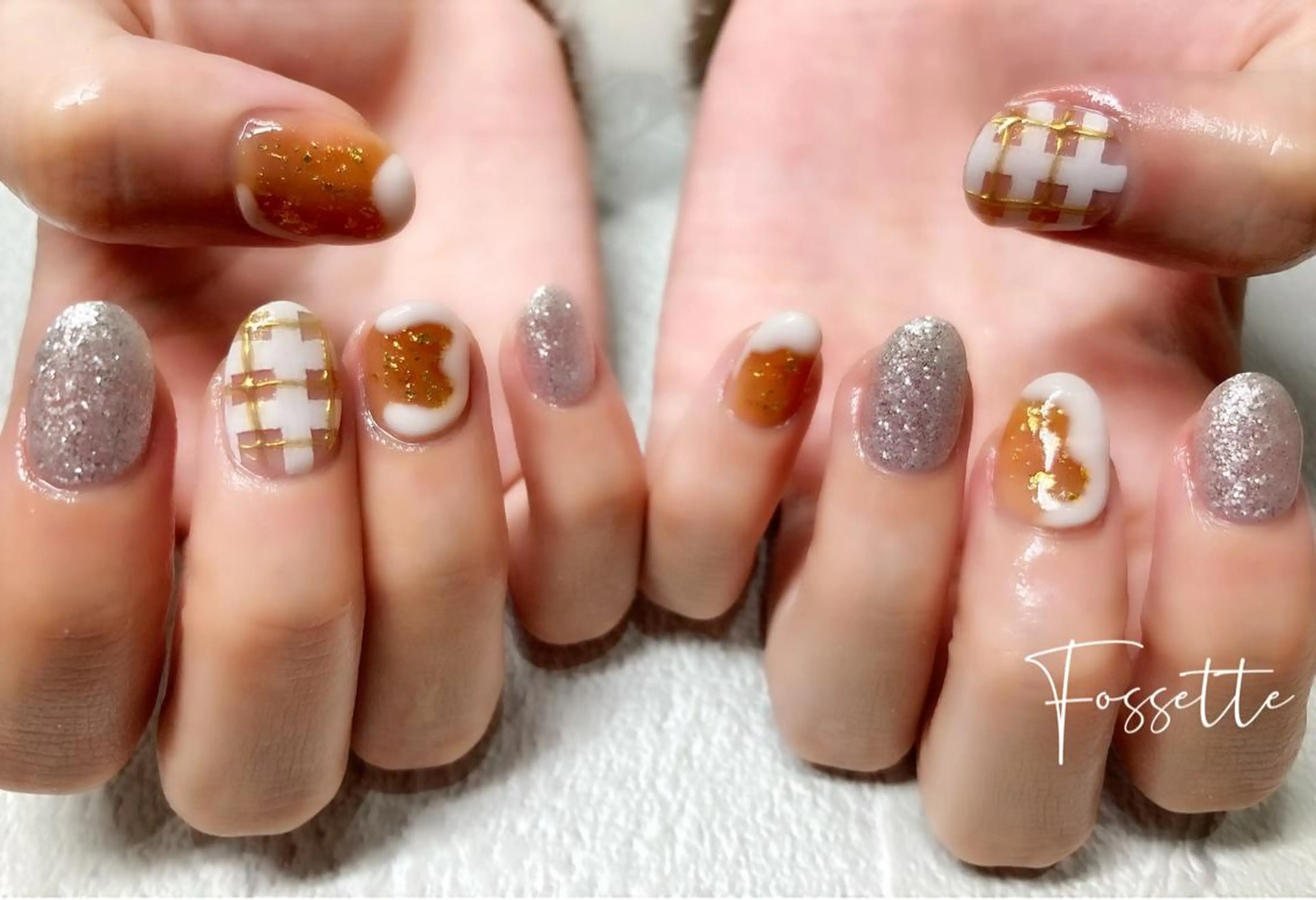 ネイル ラメ(グリッター) ミラーネイル ぷっくりネイル 冬ネイル nailsalon Fossetteのネイルデザイン