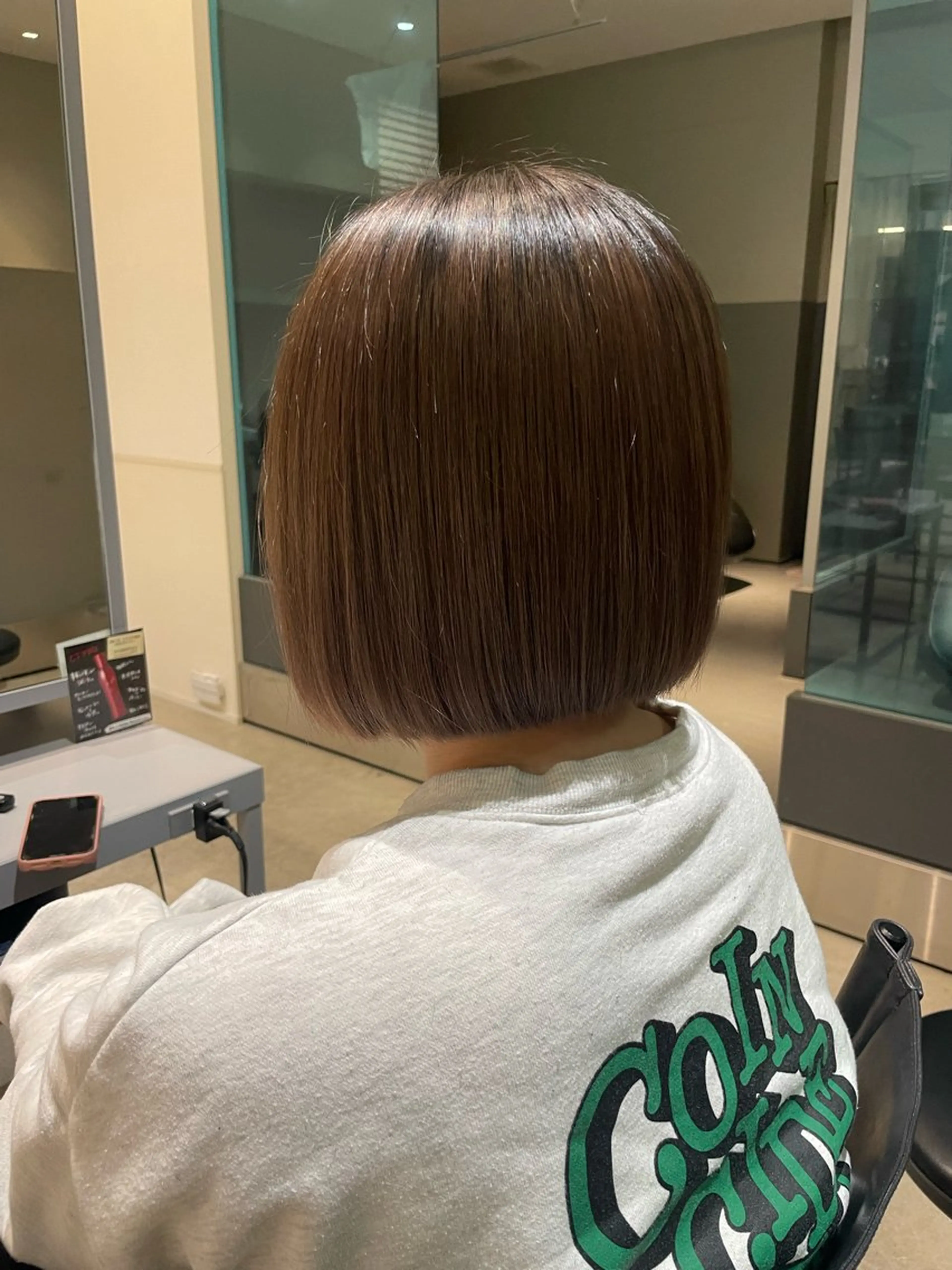 ショート 外ハネヘア 松井 せりのヘアスタイル
