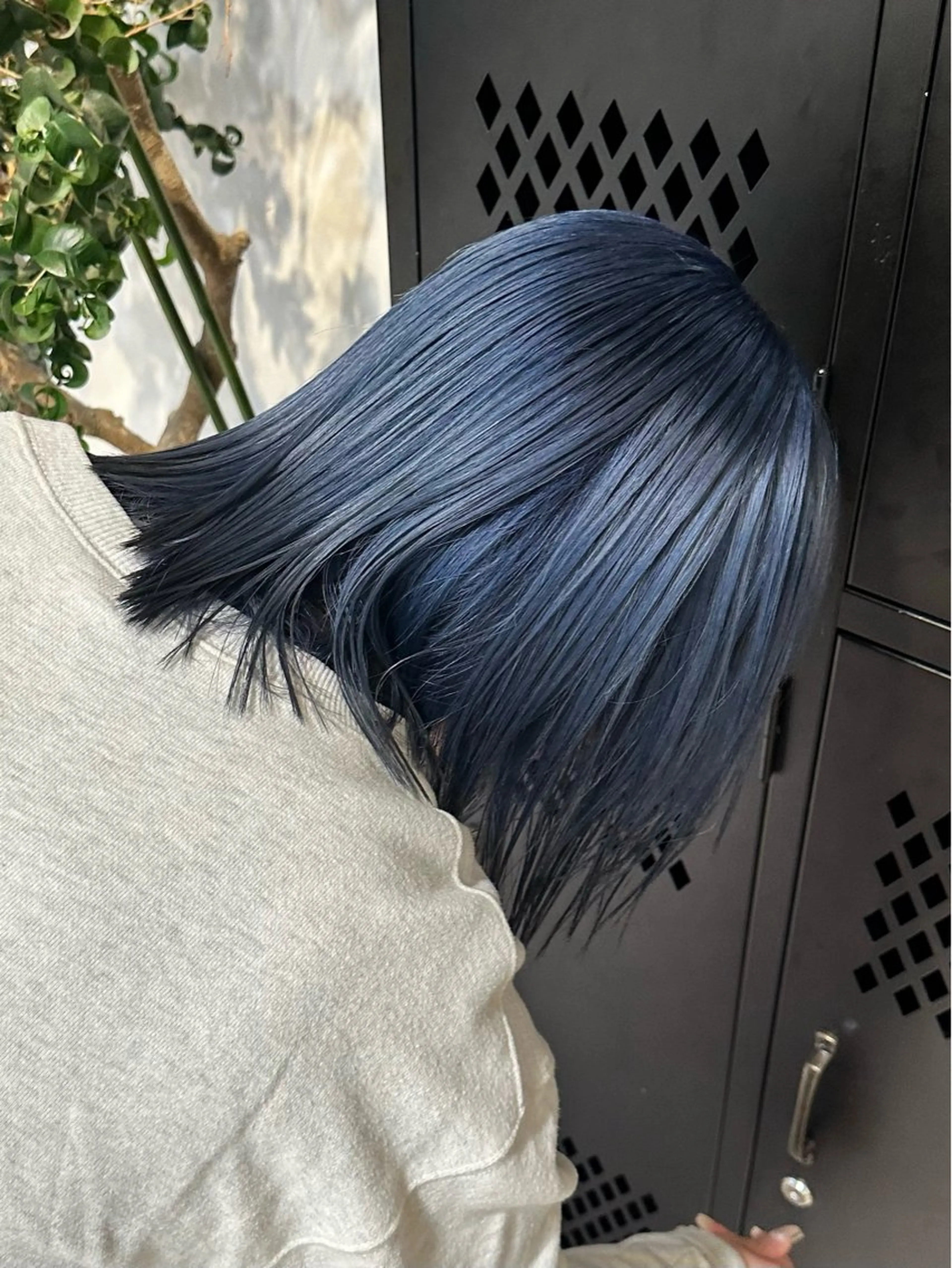 カラー 抜きっぱなしブロンド ササキカズマのヘアスタイル