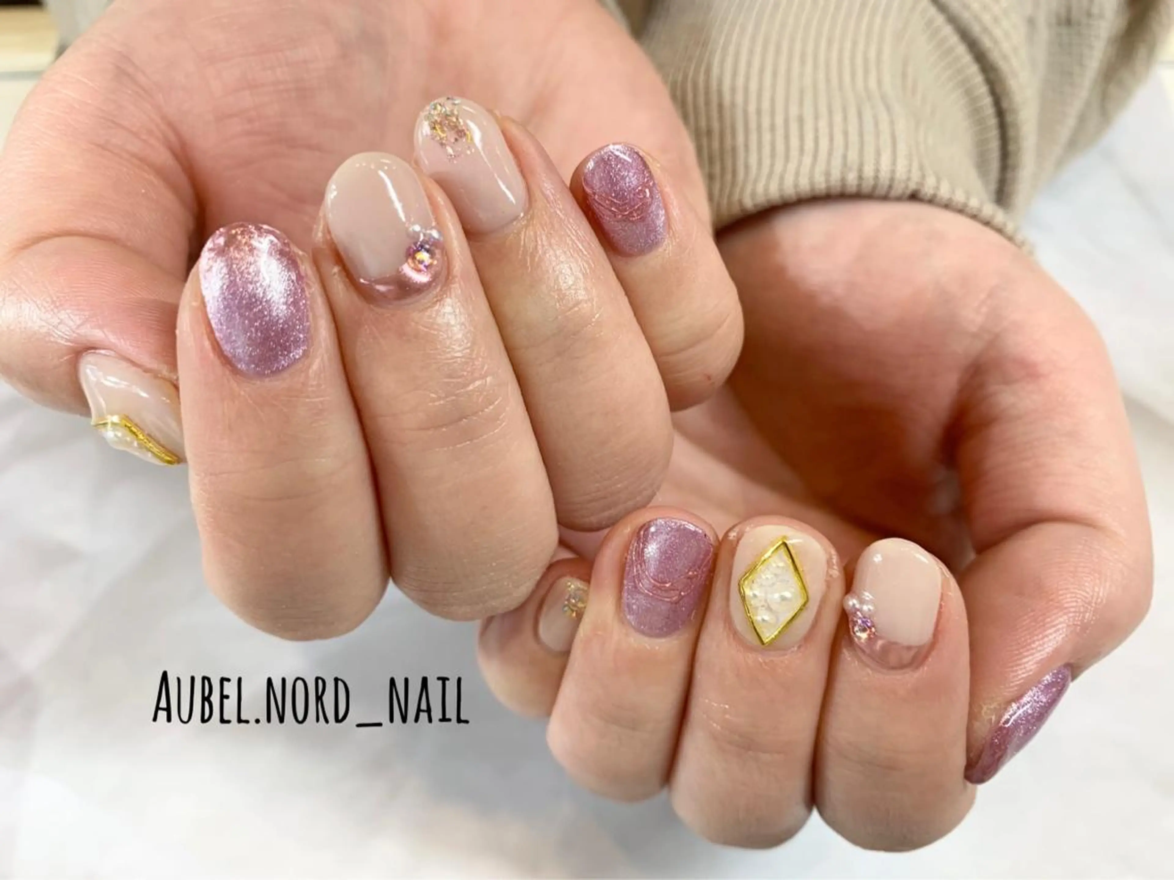 ネイル Aubel.nord_nail所属・Aubel.nord オーベルノールのネイルデザイン