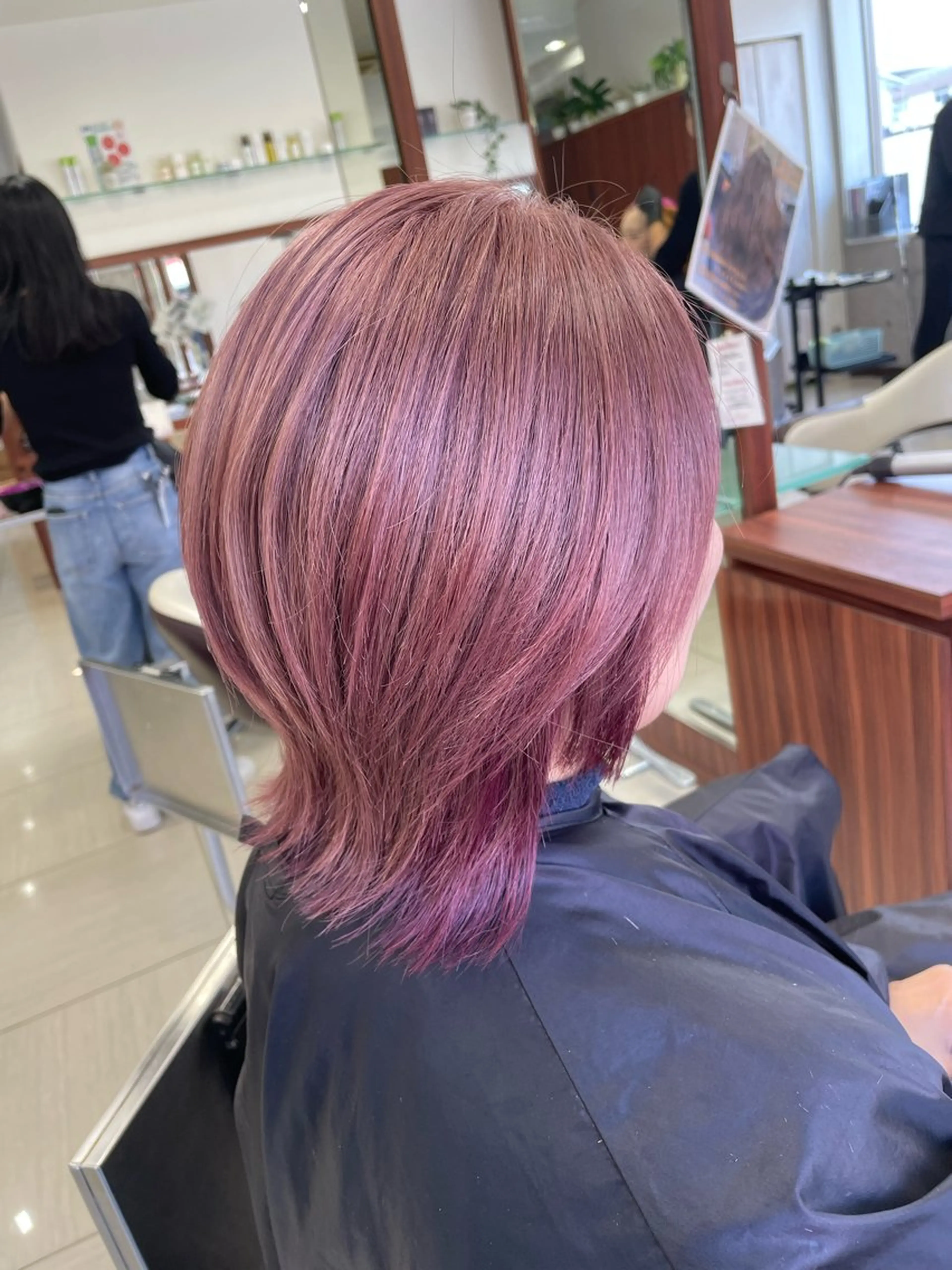 ショート カラー ブリーチ ヘアカラー 色川 優斗《髪質改善》のヘアスタイル