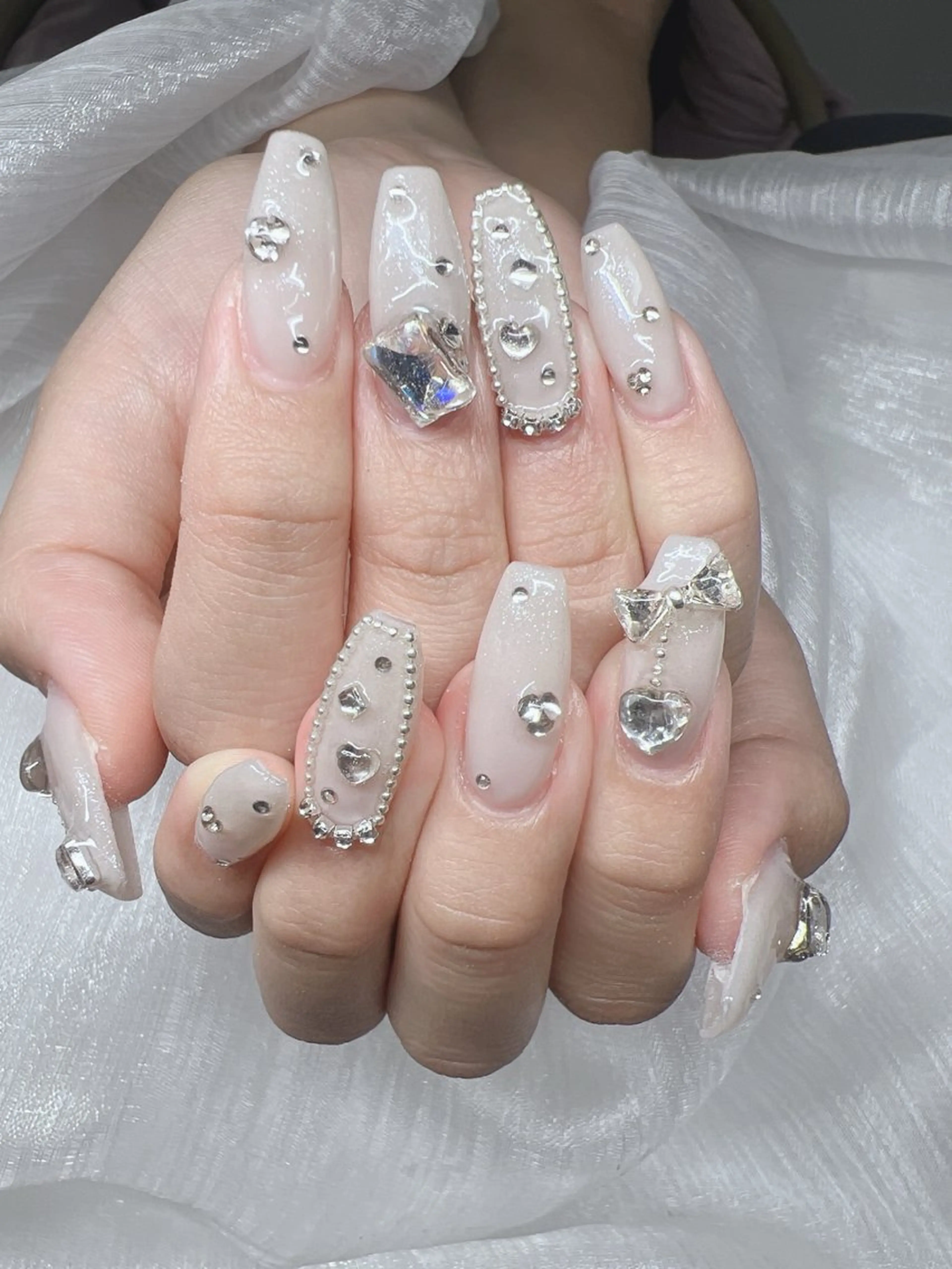 ネイル 長さ出し グラデーション キラキラネイル マグネットネイル ニュアンスネイル ハンドネイル Lee Nails チップ長さだし専門店のネイルデザイン