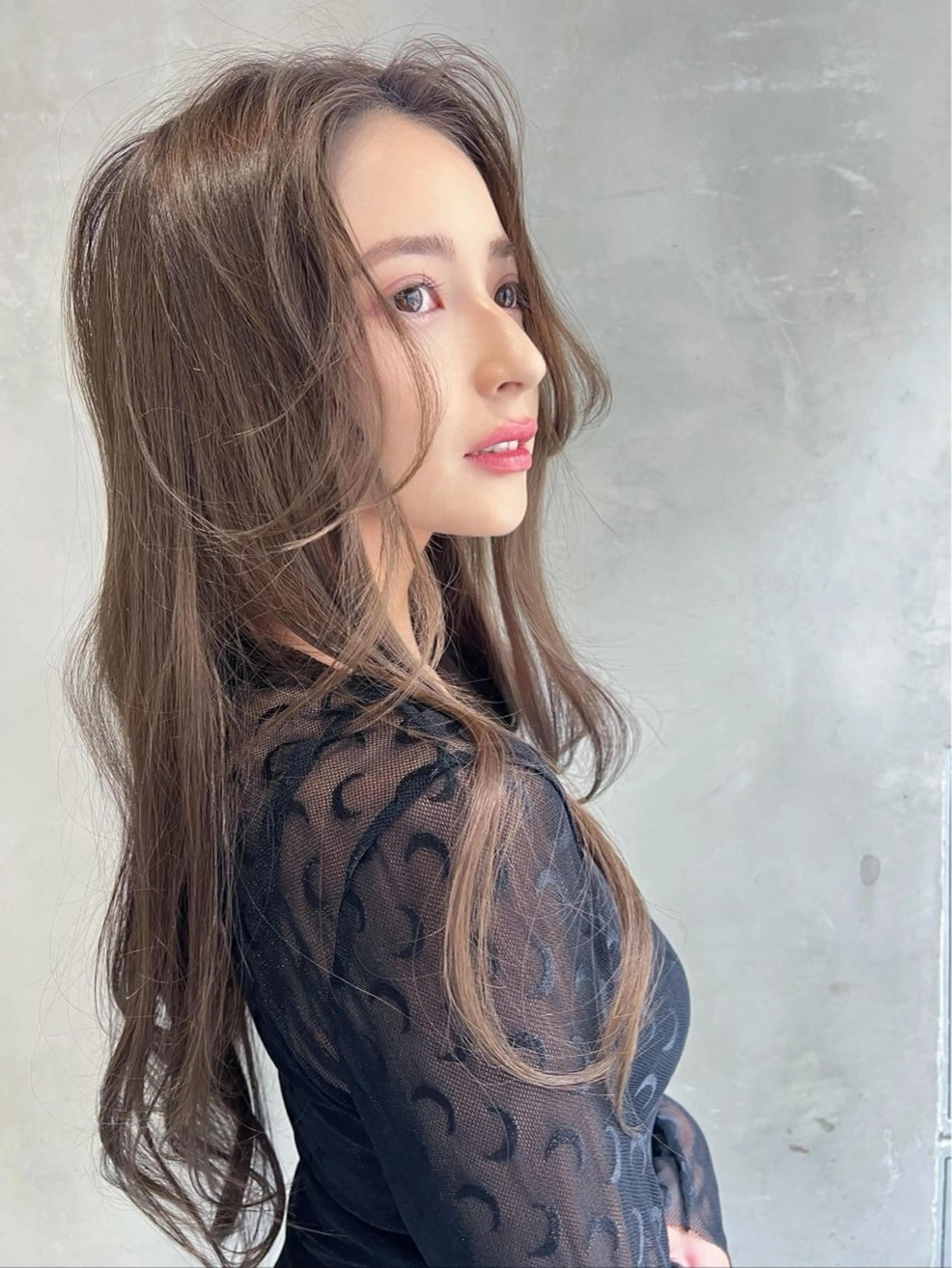 ミディアム ROJITHA / 💎RYOTAのヘアスタイル