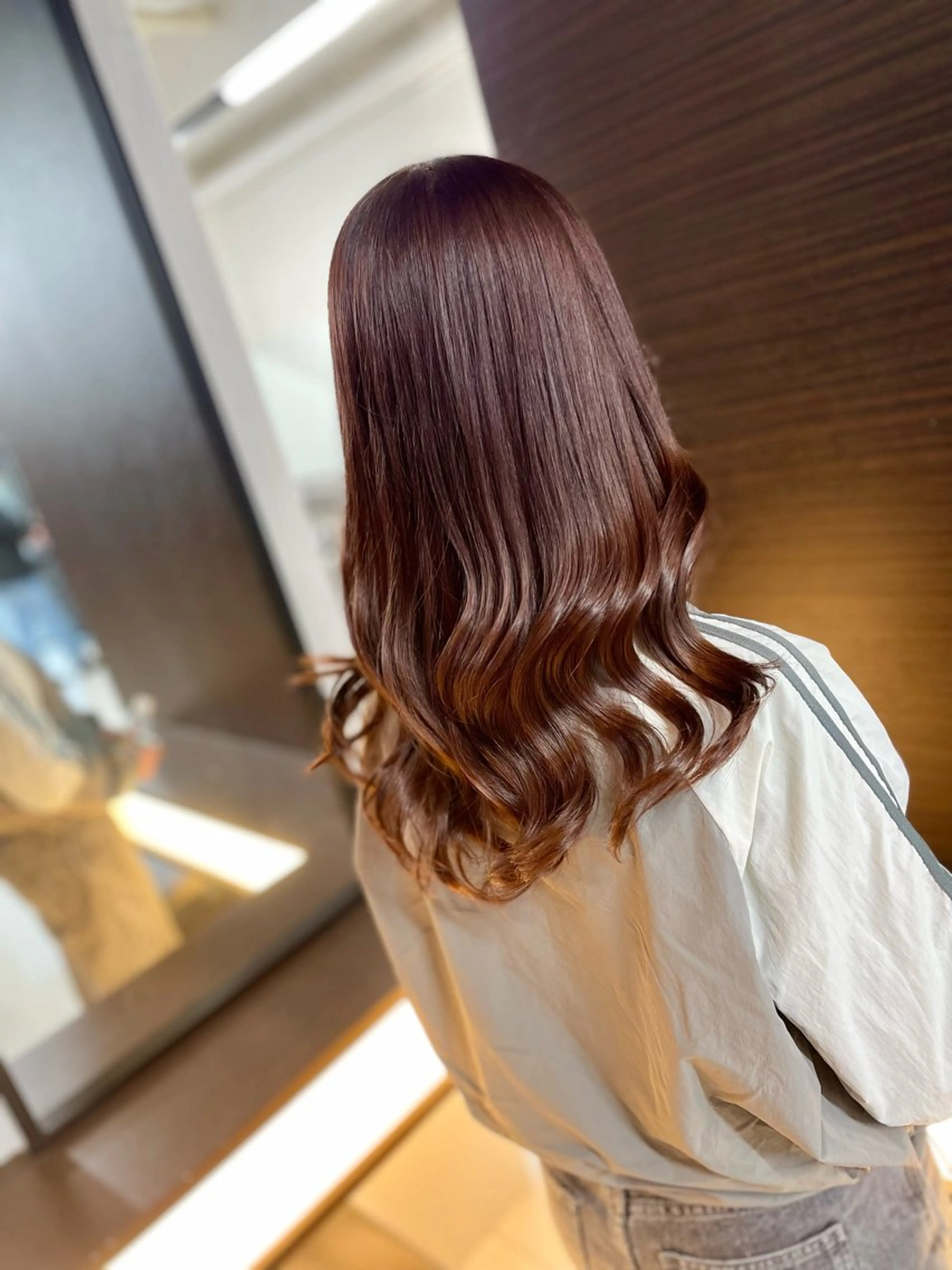 セミロング カラー ブリーチ 透明感カラー デート BOOTH share saron所属・今井 勝也のヘアスタイル