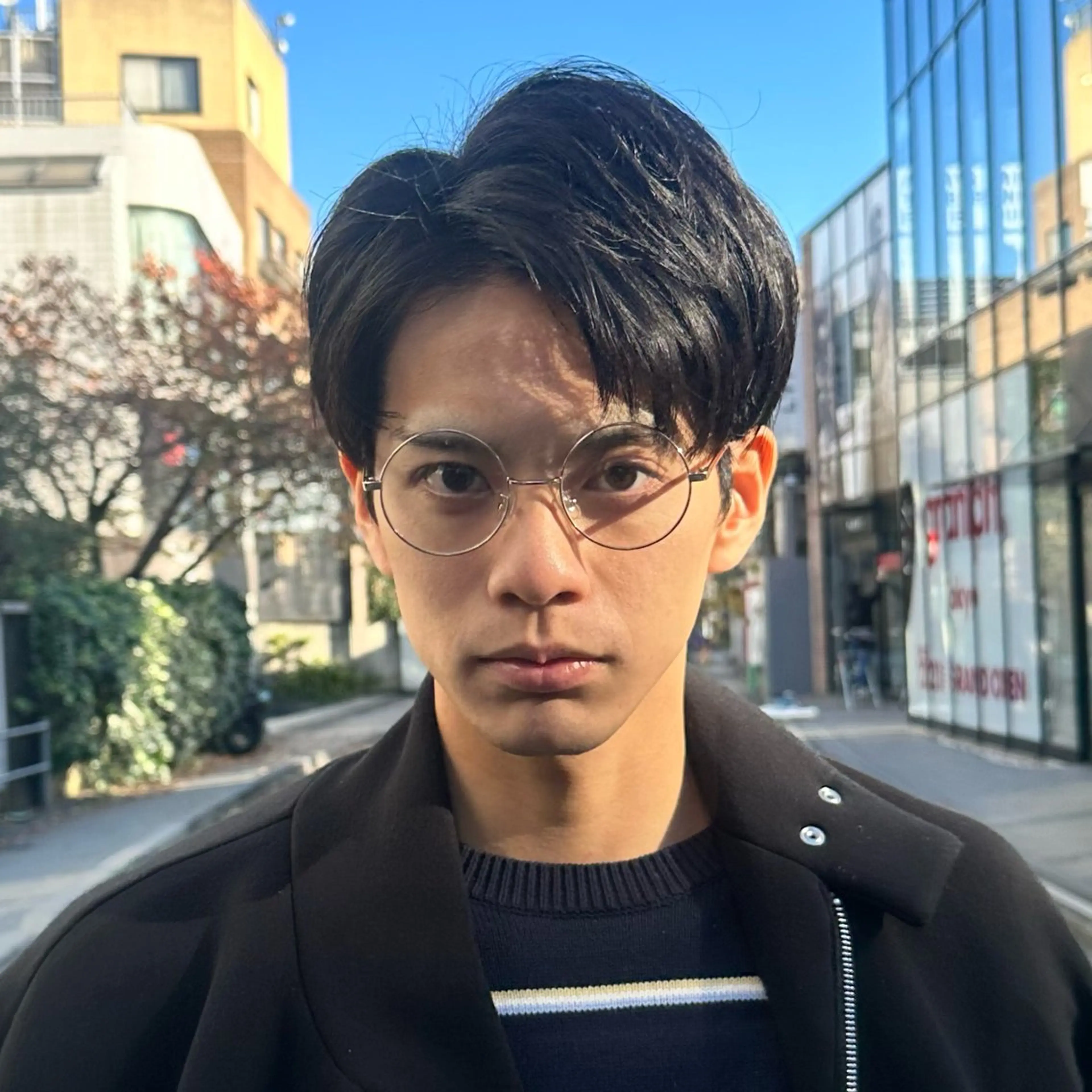 ショート カラー パーマ メンズ アップバング ダウンパーマ メンズパーマ メンズツイストパーマ 刈り上げ 表参道/原宿 💈メンズ特化吉田のヘアスタイル