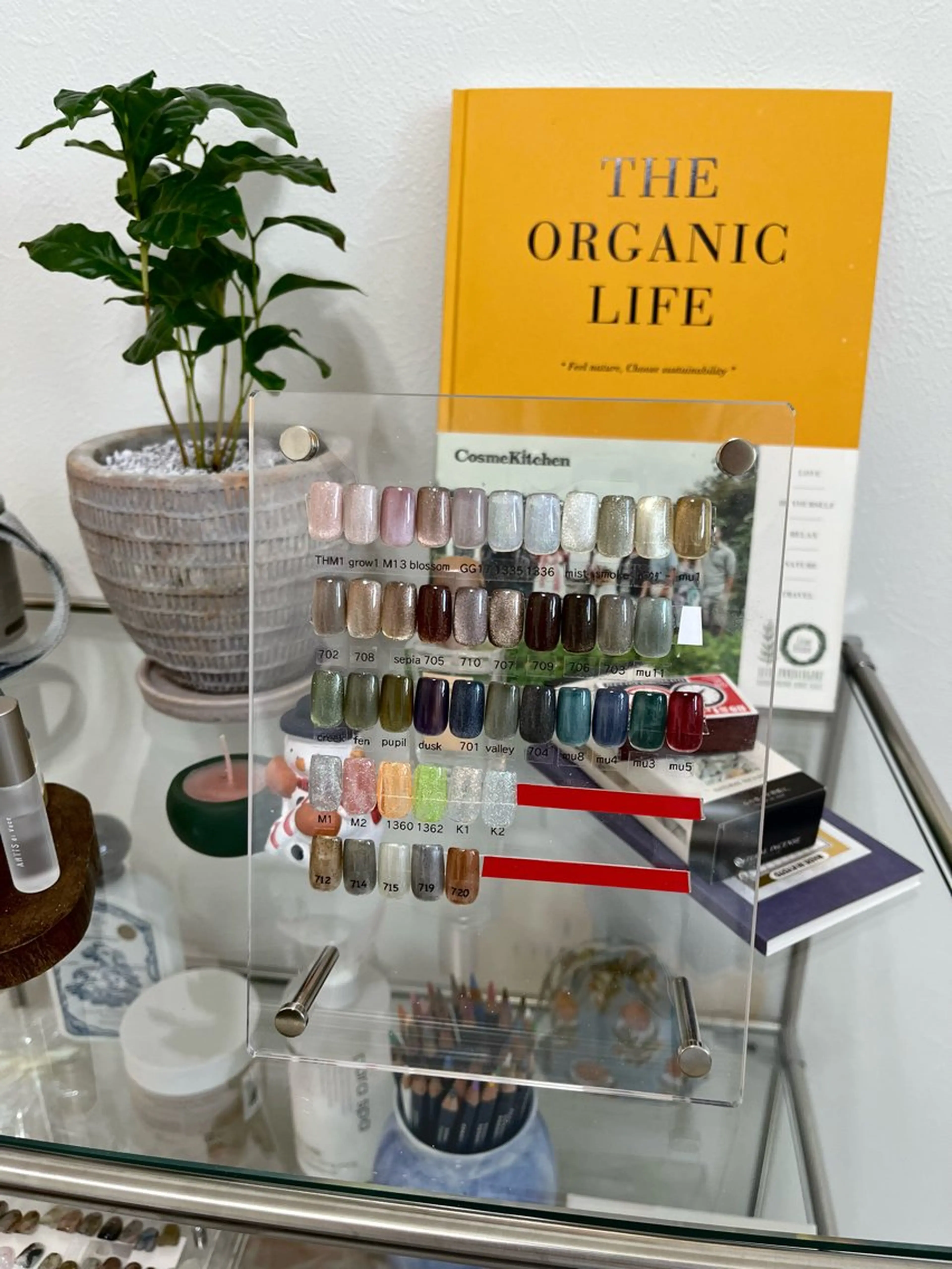 ネイル キラキラネイル マグネットネイル HUU.所属・HUU. riko 二俣川のネイルデザイン