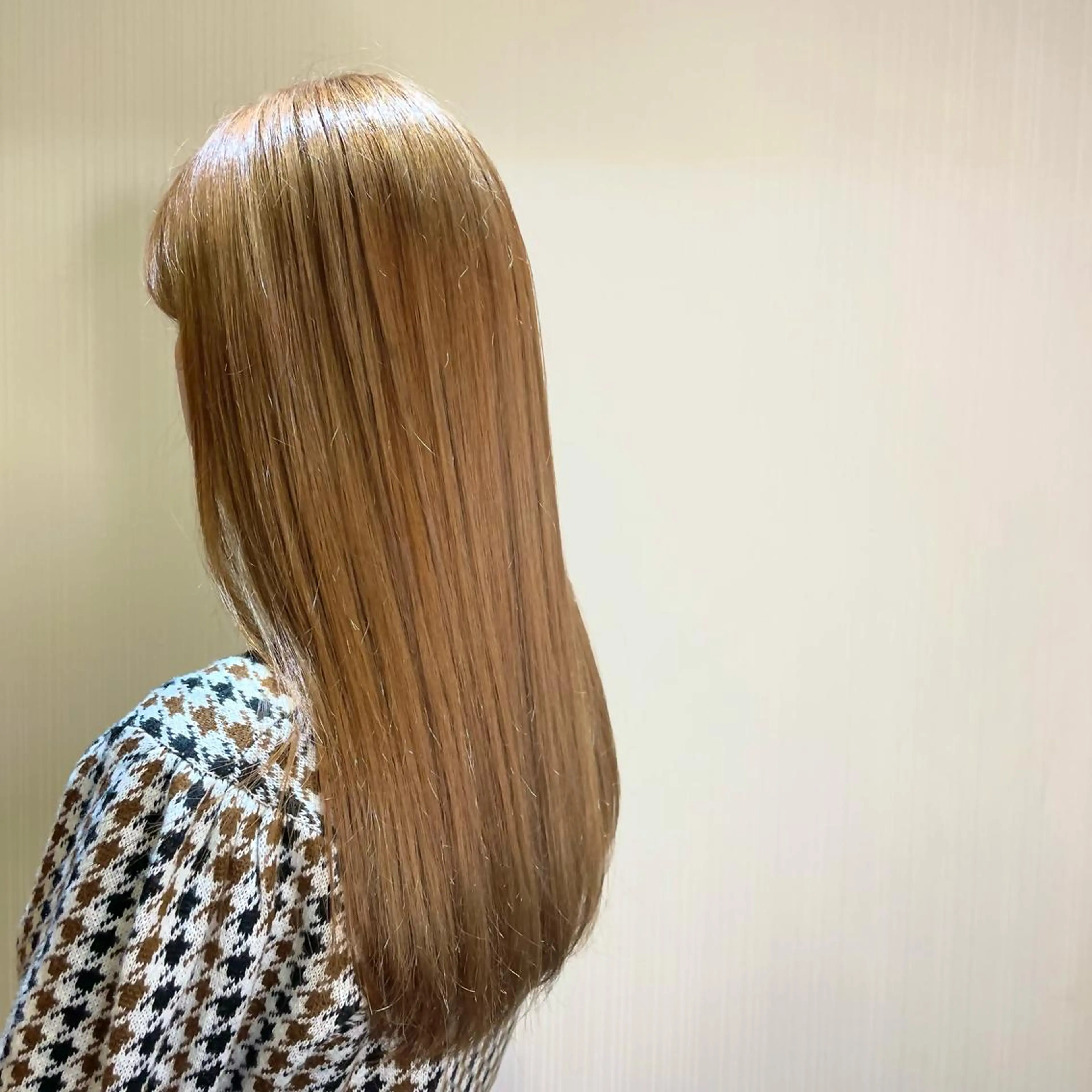 ロング カラー ベージュカラー ふるはし みなのヘアスタイル