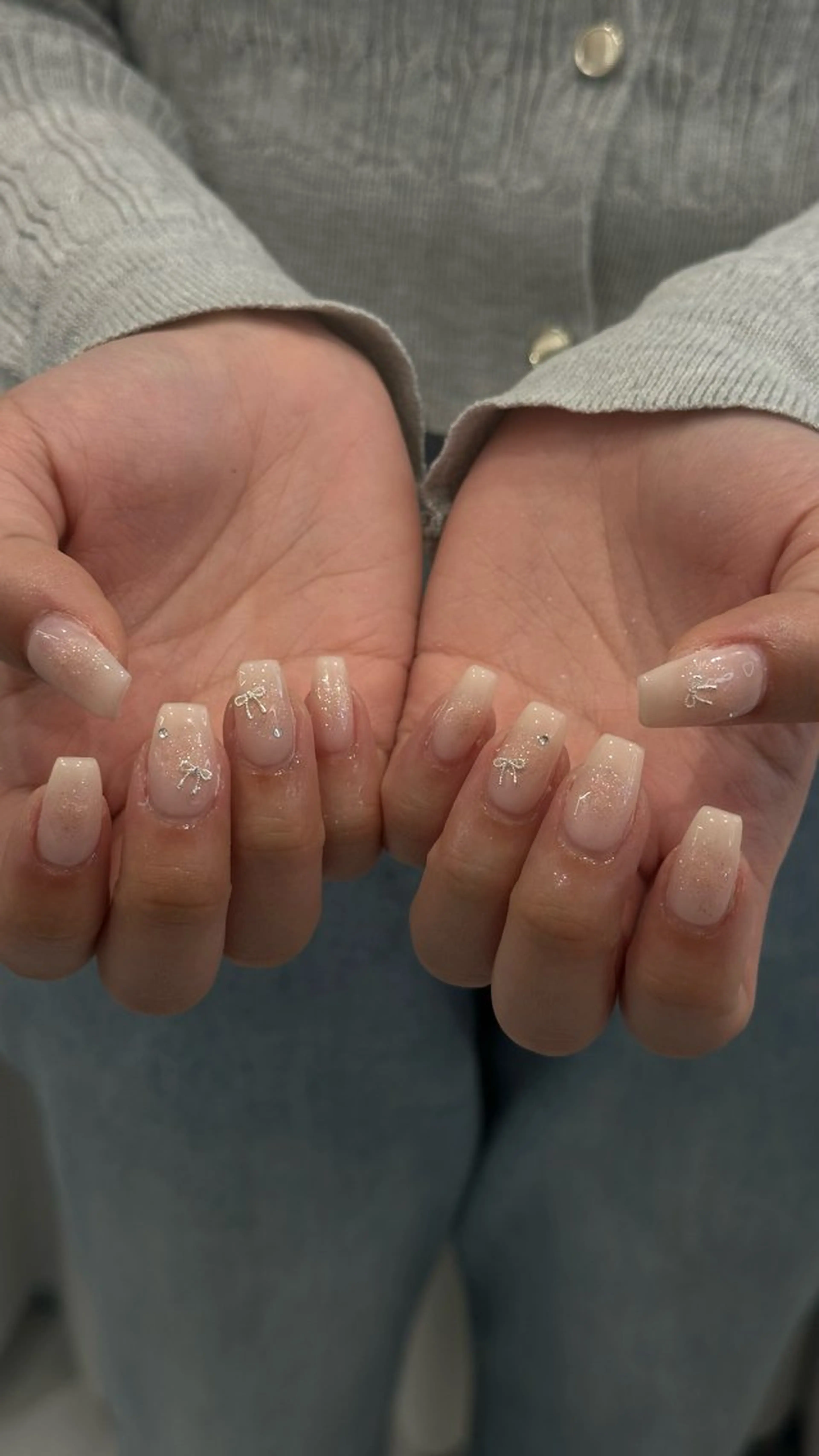 ネイル ハンドネイル 🐣fein. グループ🧡のネイルデザイン
