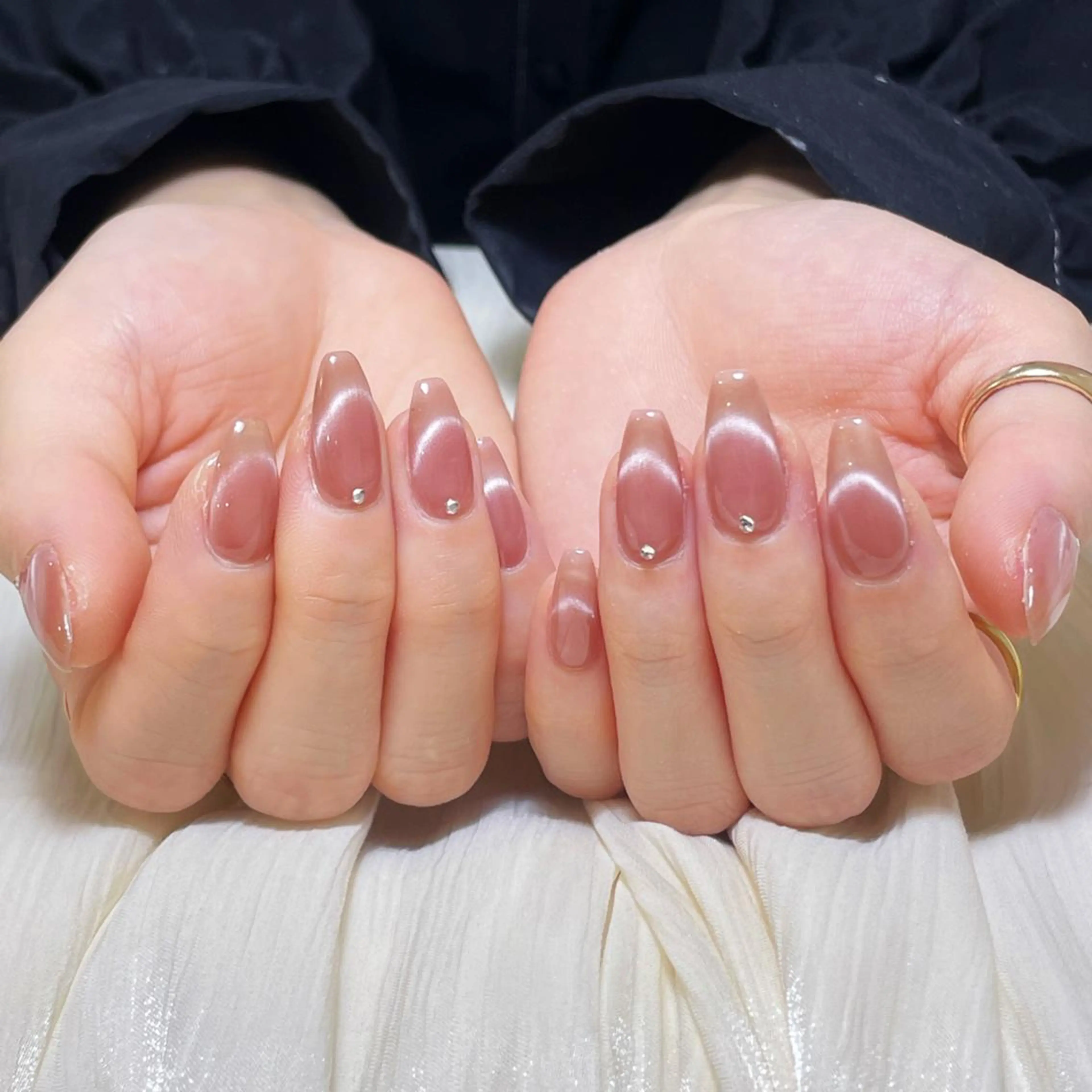 ネイル アートネイル オーロラネイル ガーリー キラキラネイル 韓国ネイル ハンドネイル DIAMOND 💅のネイルデザイン