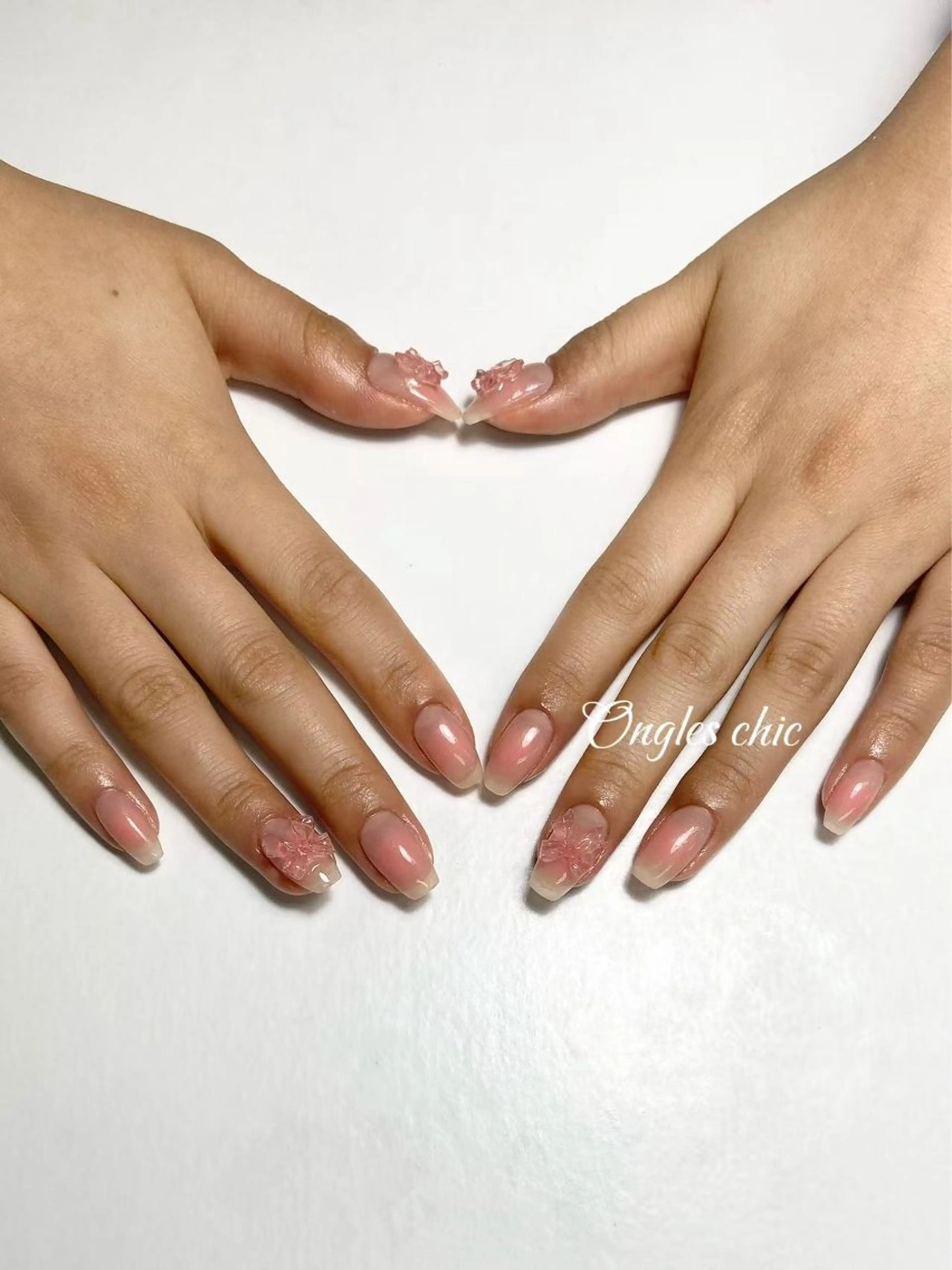 ネイル ハンドネイル ongles chic24時間営業のネイルデザイン