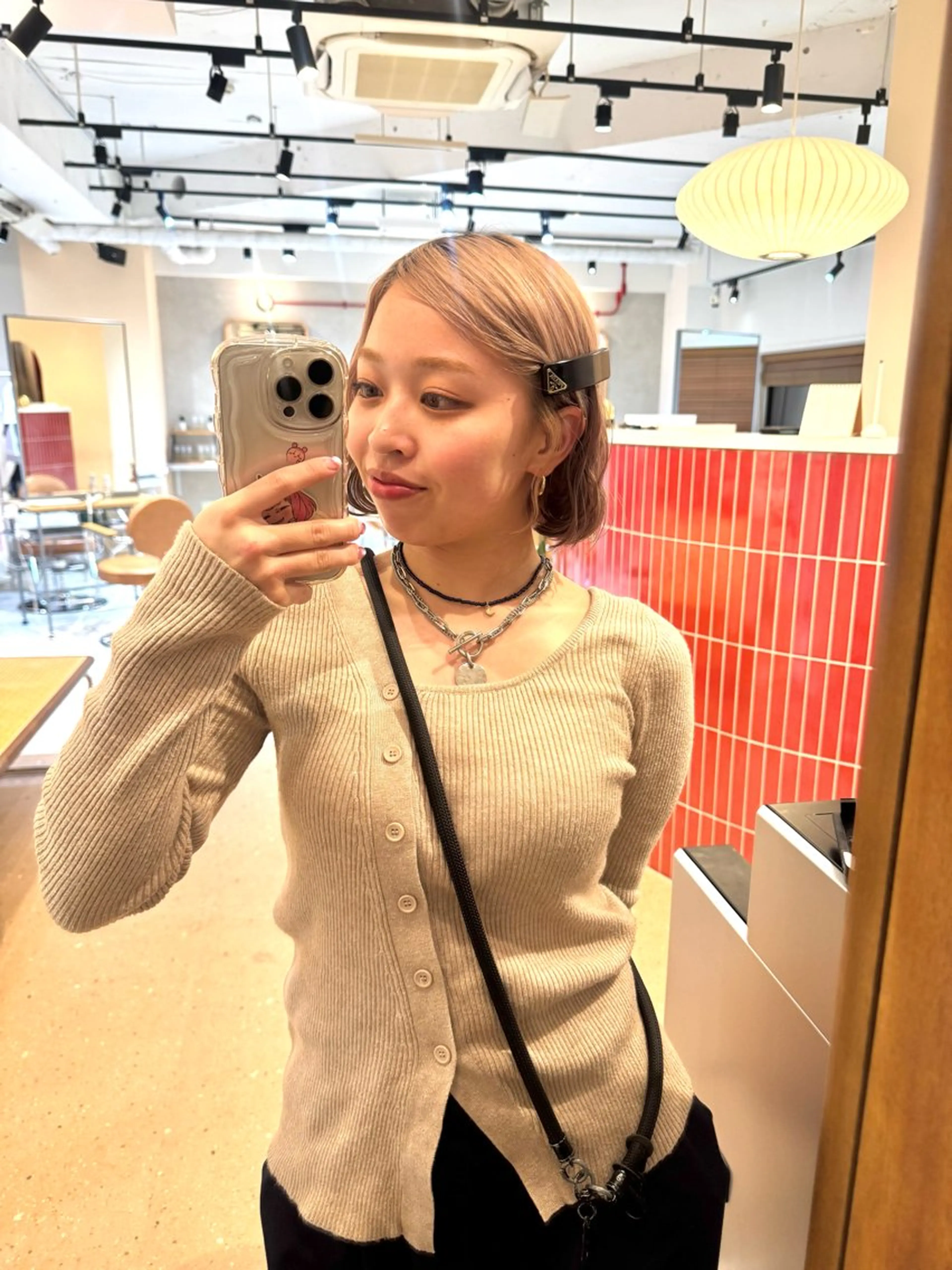 ショート カラー ヘアカラー 🫧髪質改善/Wカラ ー 暖色 🌸桜🌸のヘアスタイル