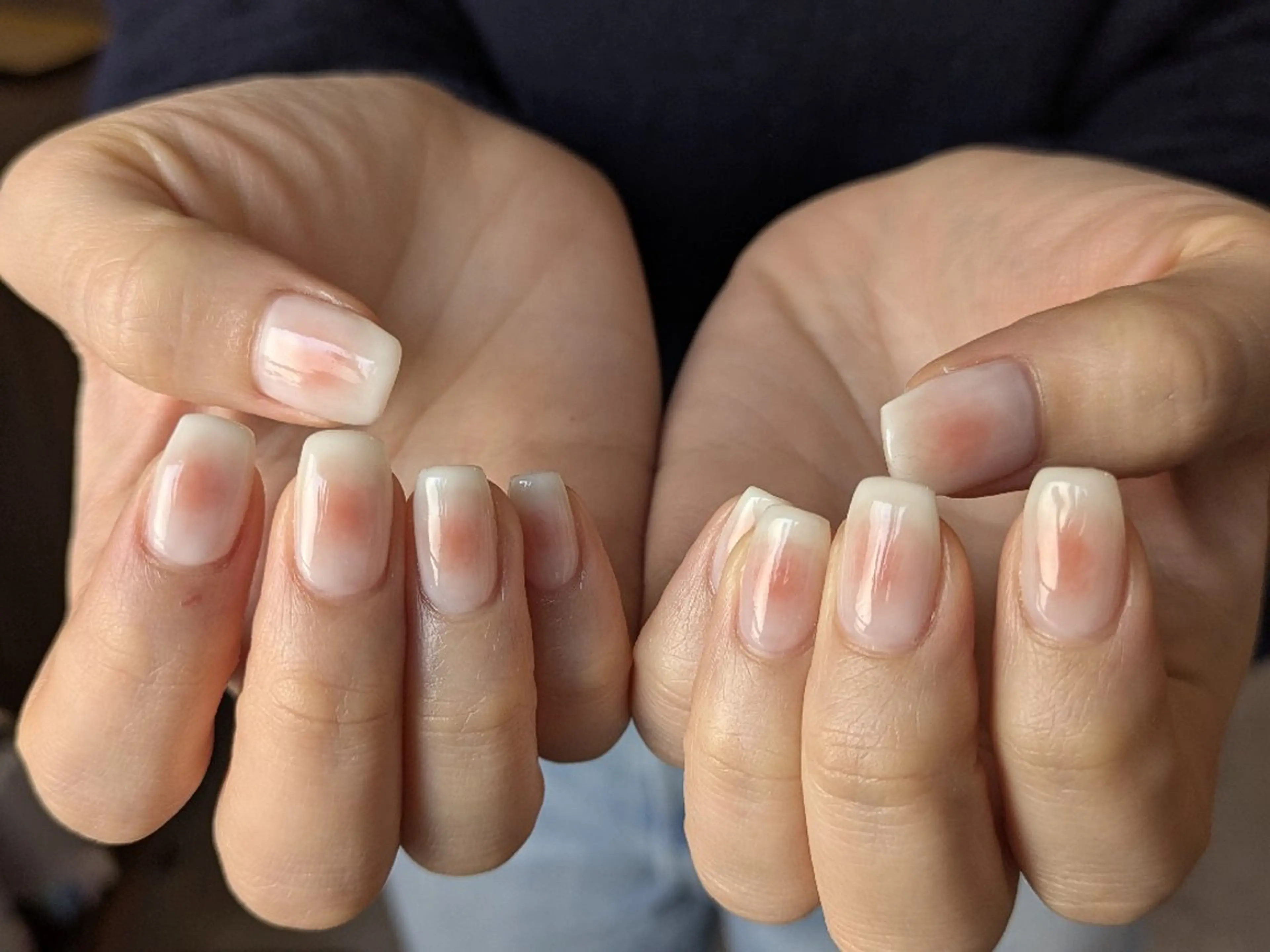 ネイル チークネイル ハンドネイル ニュアンスネイル 【新宿三丁目】AMIのネイルデザイン