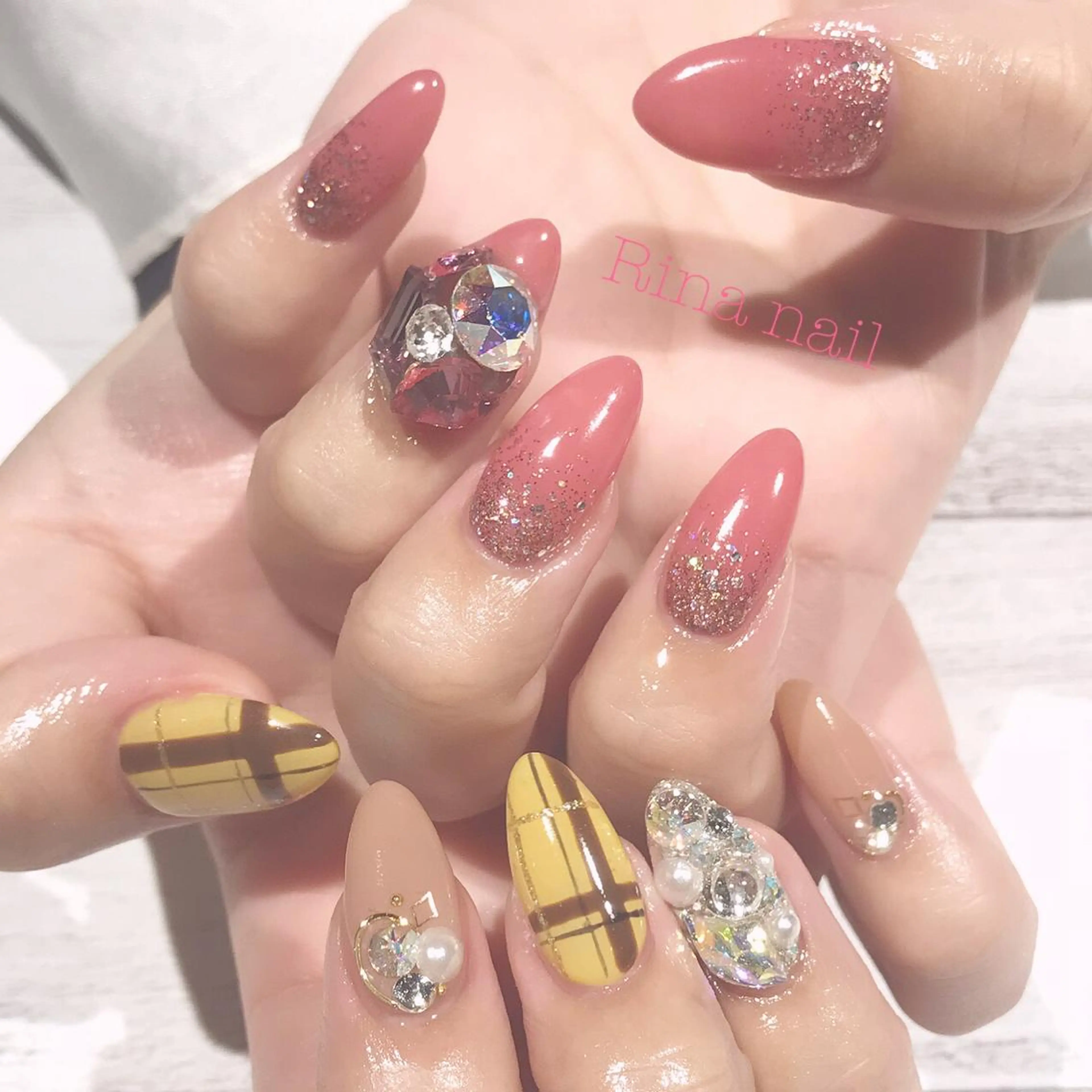 ネイル SugaryNail Rinaのネイルデザイン