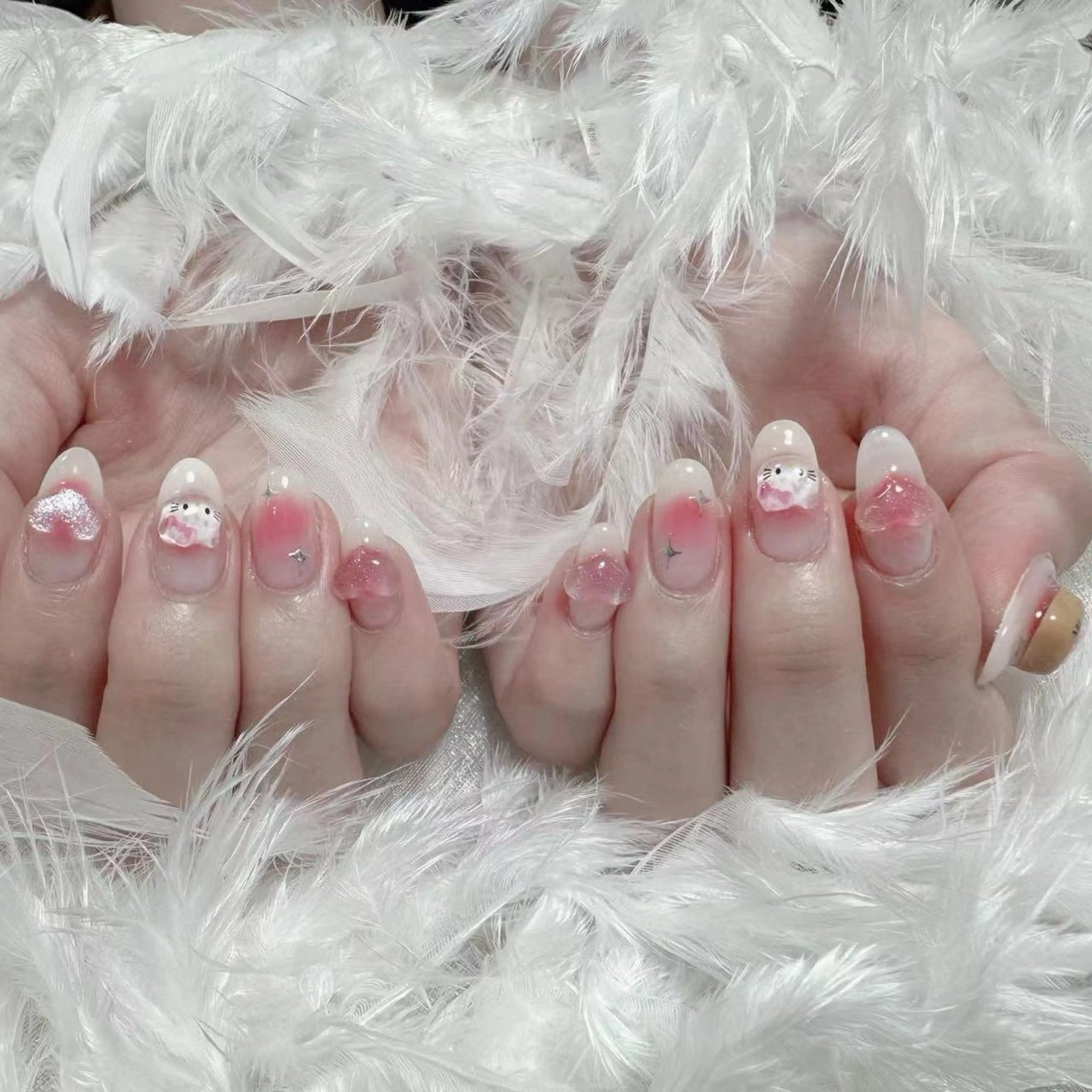 ネイル アートネイル オーロラネイル ガーリー キラキラネイル 韓国ネイル Diamond NAIL✨のネイルデザイン