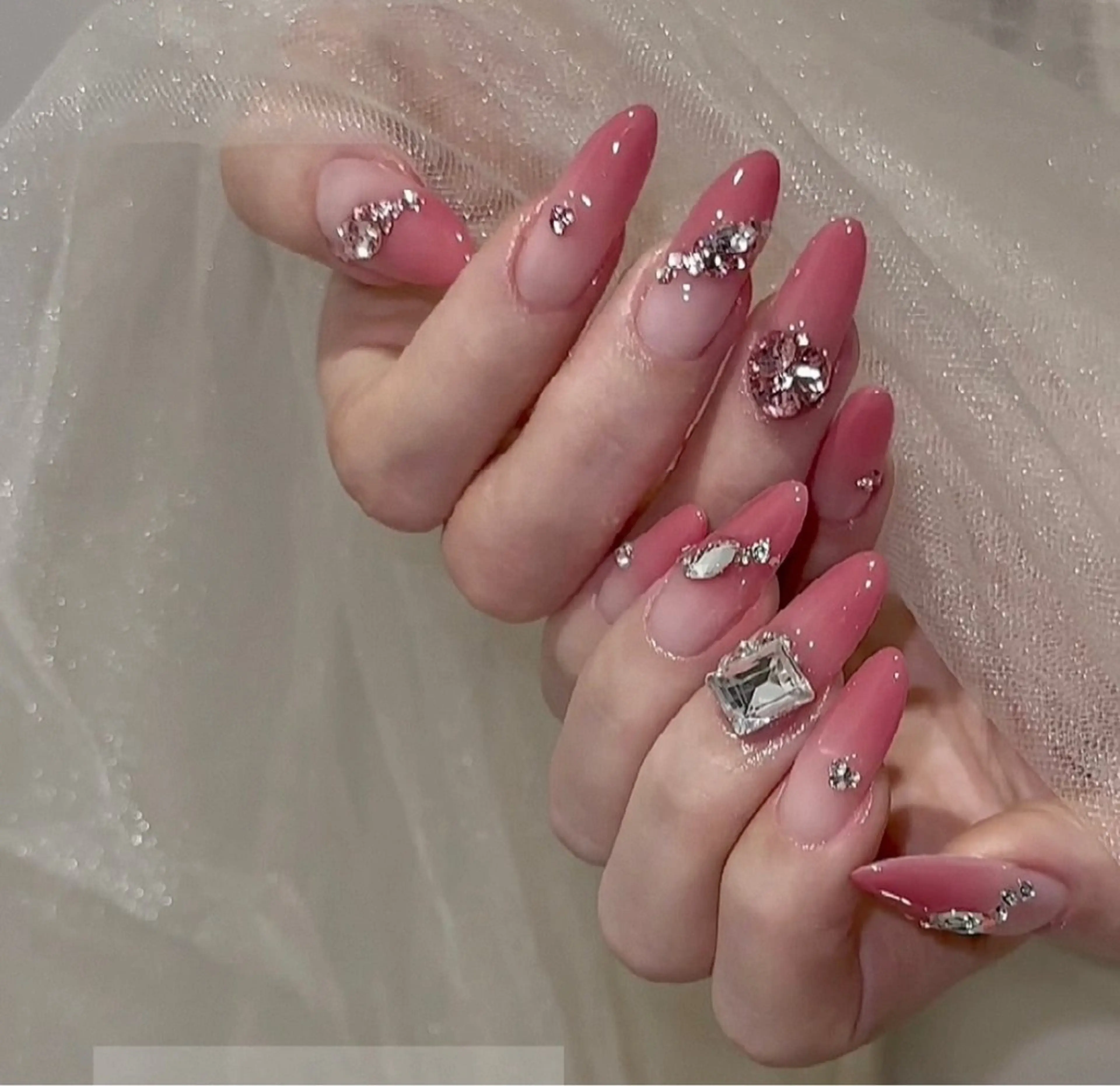 ネイル ハンドネイル 🍑 momo_nailのネイルデザイン