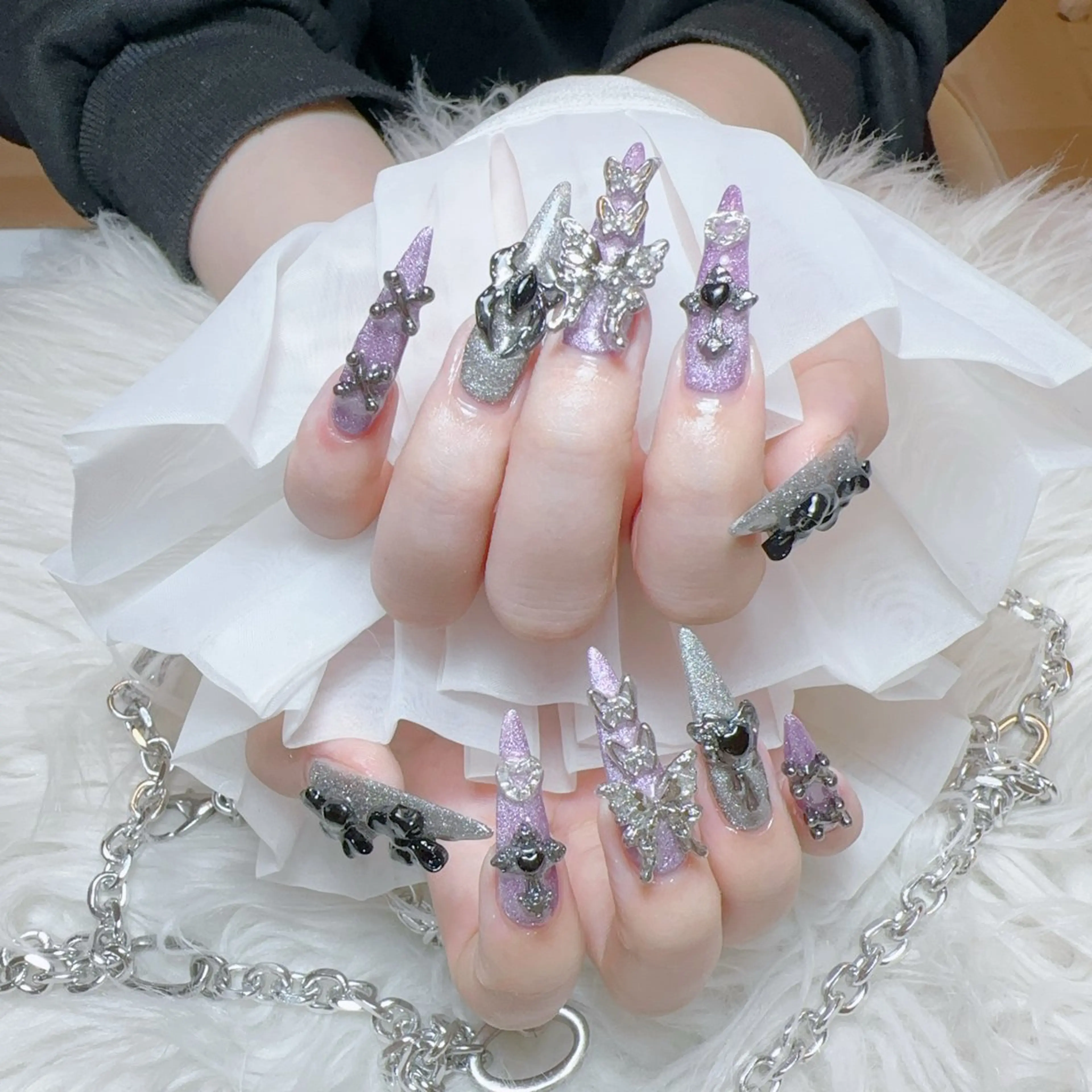 ネイル ハンドネイル ☁️Yun nail KiKi☁️のネイルデザイン