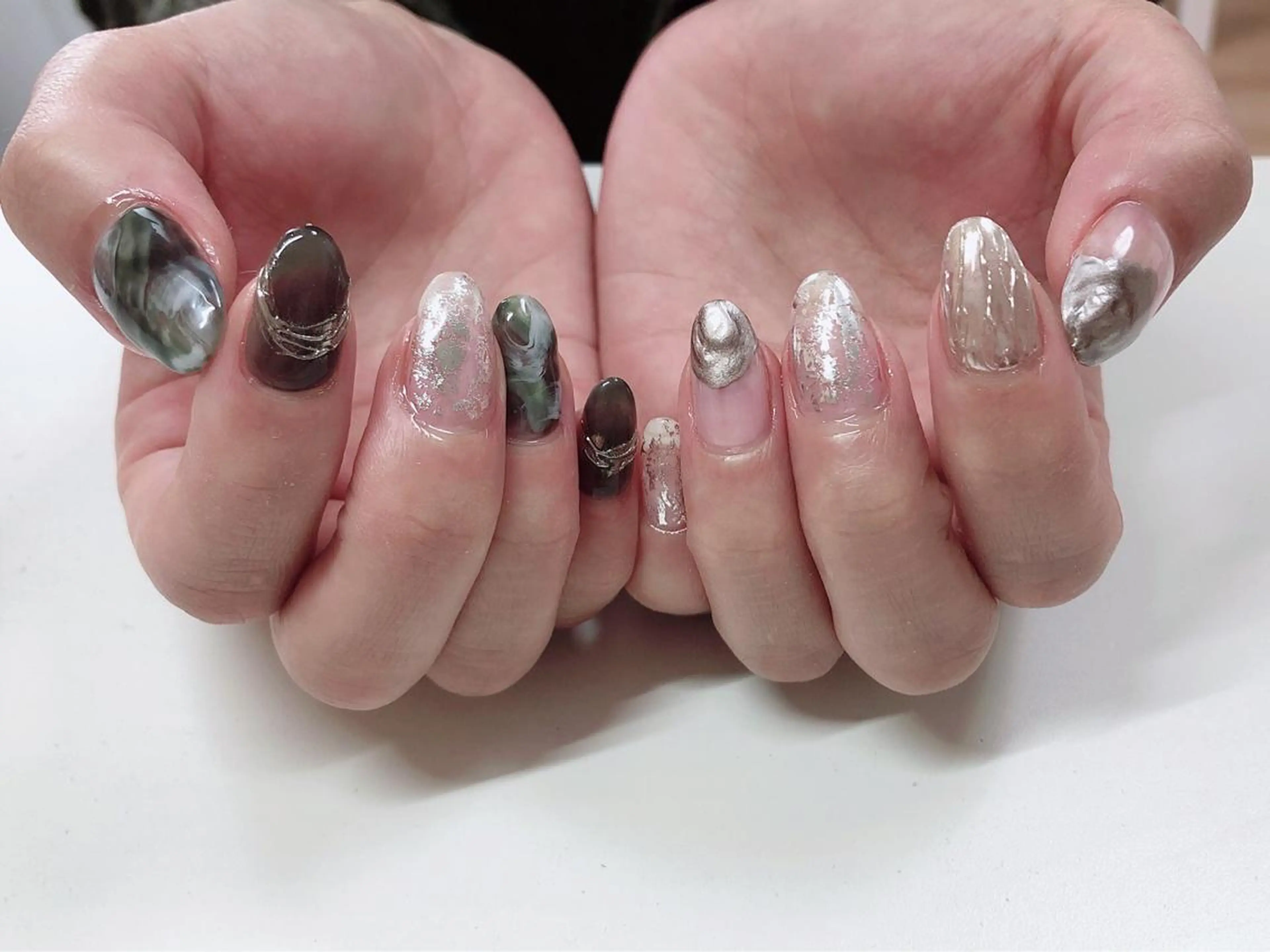 ネイル フットネイル グリーン オフィスネイル ワンカラーネイル Lily Roseスタッフ一同のマツエク・マツパデザイン