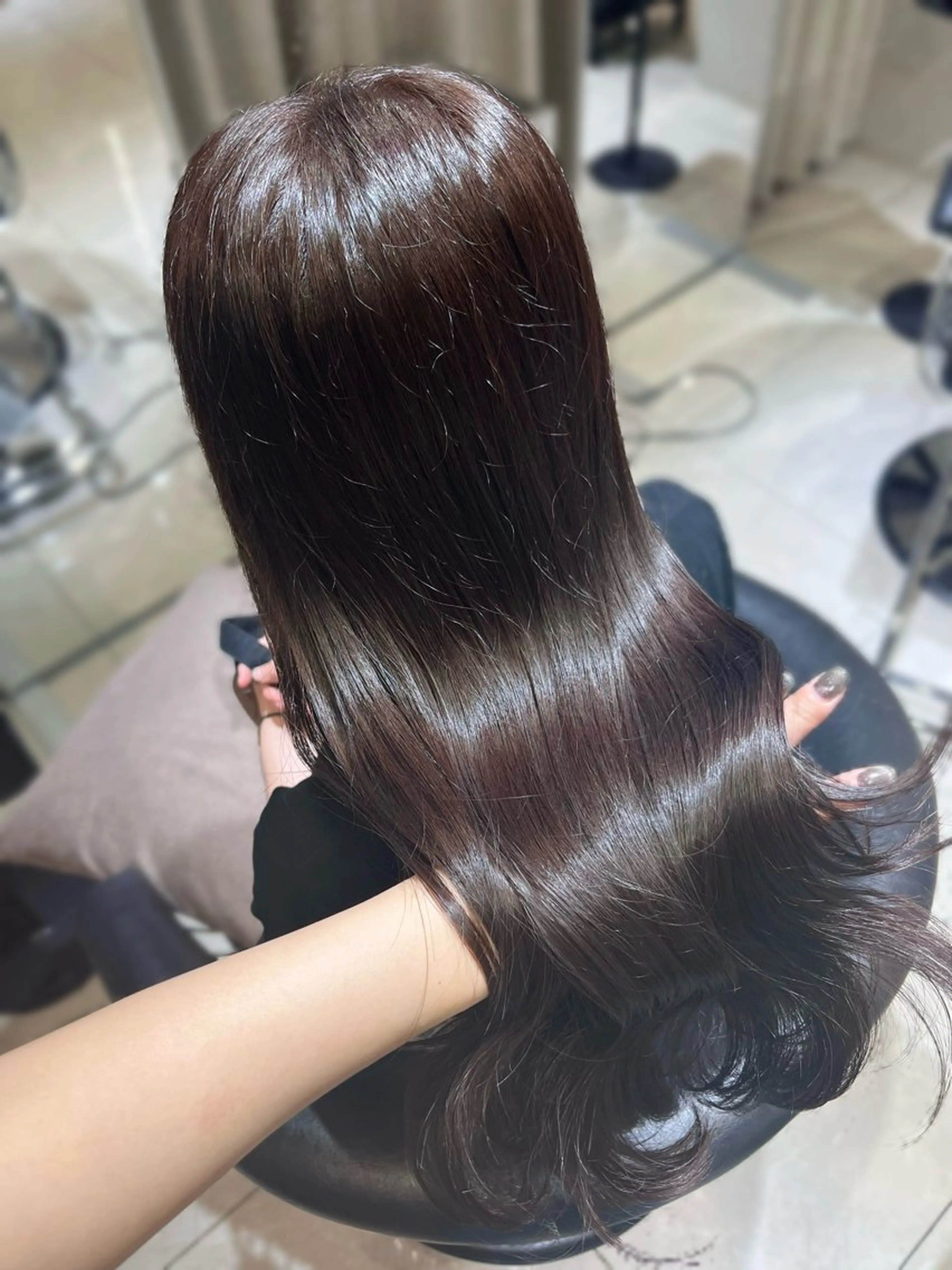 ロング チョコレートブラウン MITSUKI🤍 モテ髪×韓国レイヤーのヘアスタイル