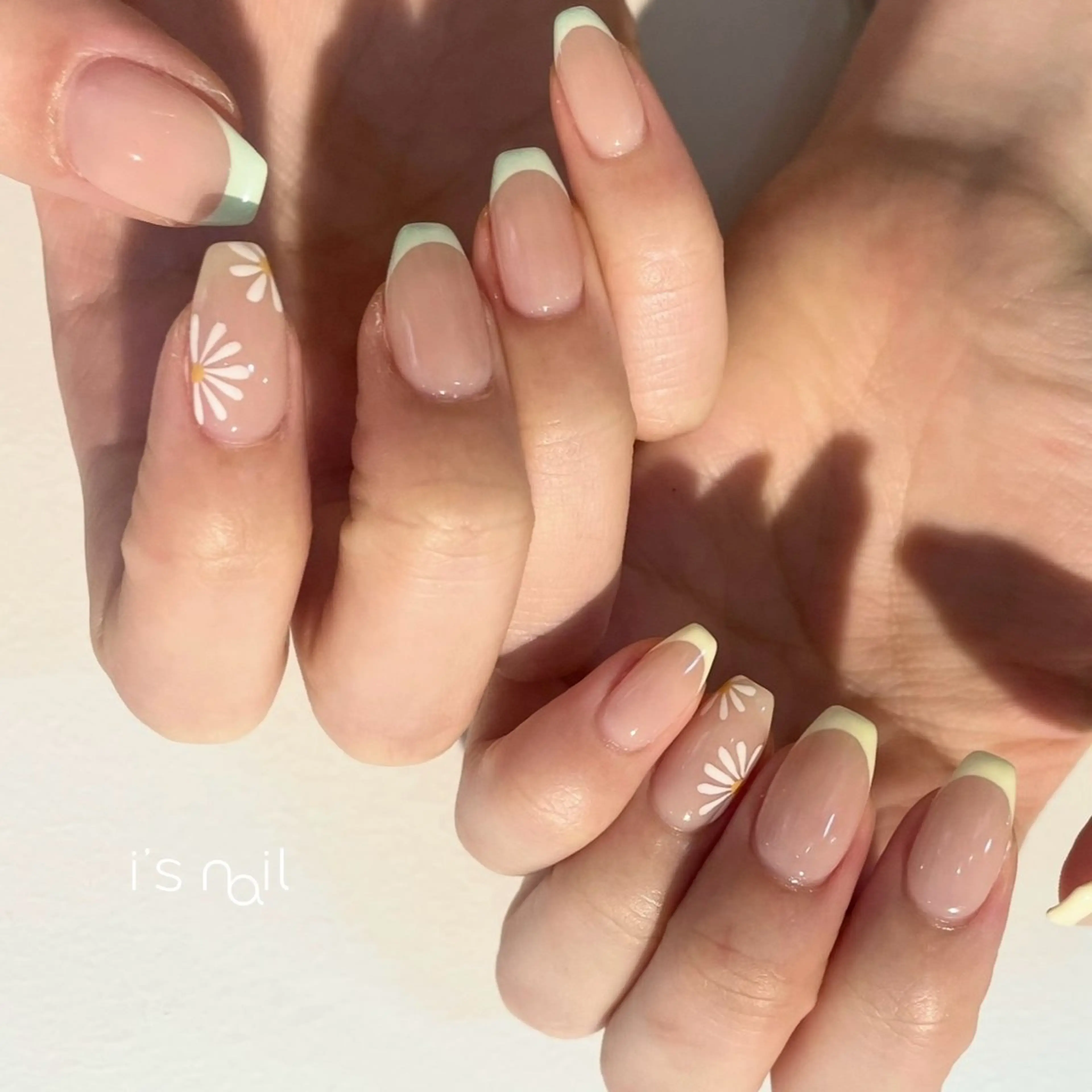 ネイル アートネイル ジェルネイル i's nail 〈アイズネイル〉のネイルデザイン