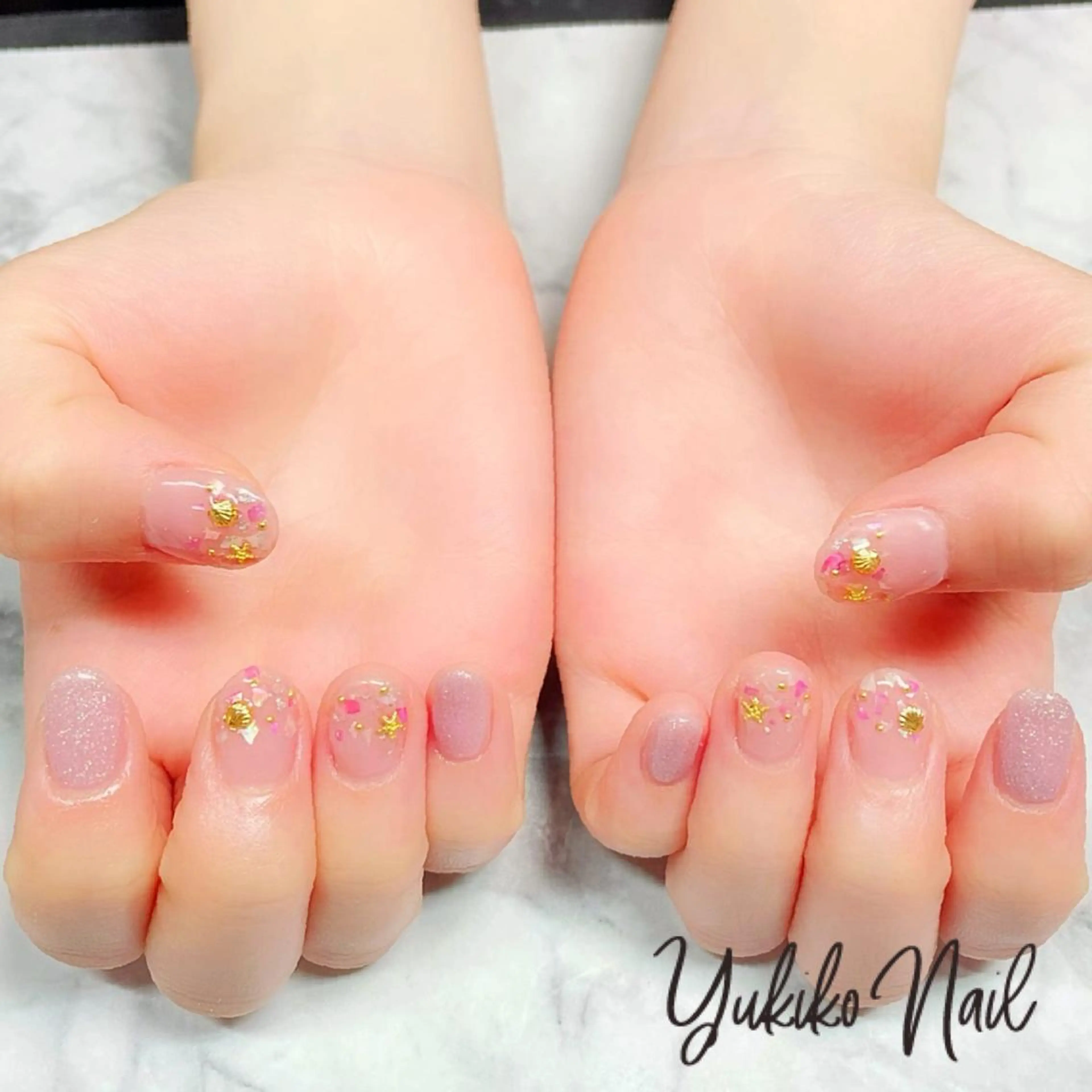 ネイル グラデーション ピンク 夏ネイル ユキコ ネイルのネイルデザイン