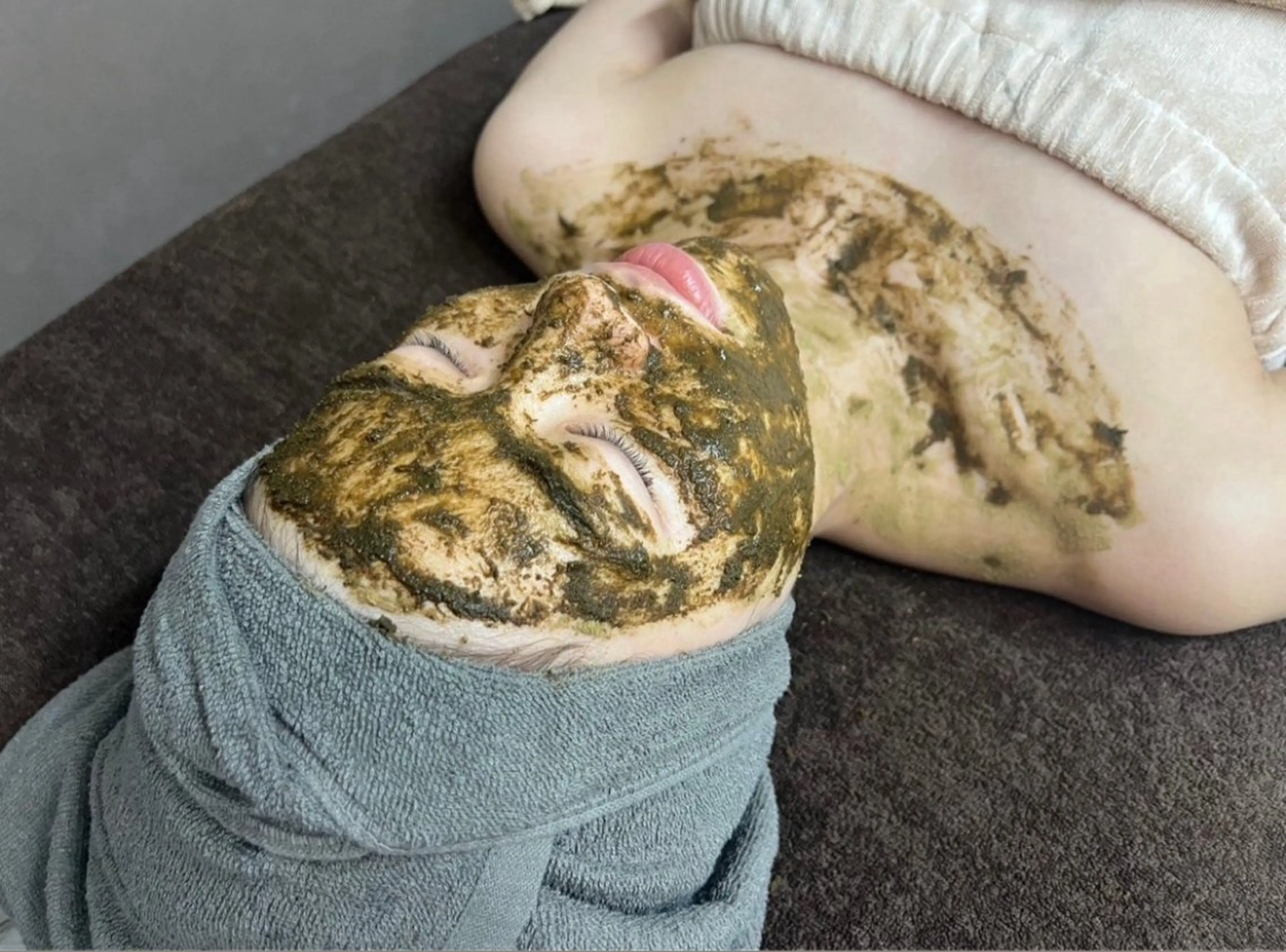 新人割！⚠️現金のみ【モニター様募集/口コミ必須】 全顔メディカルハーブピーリング🌿※【剥離/DTなし】の写真