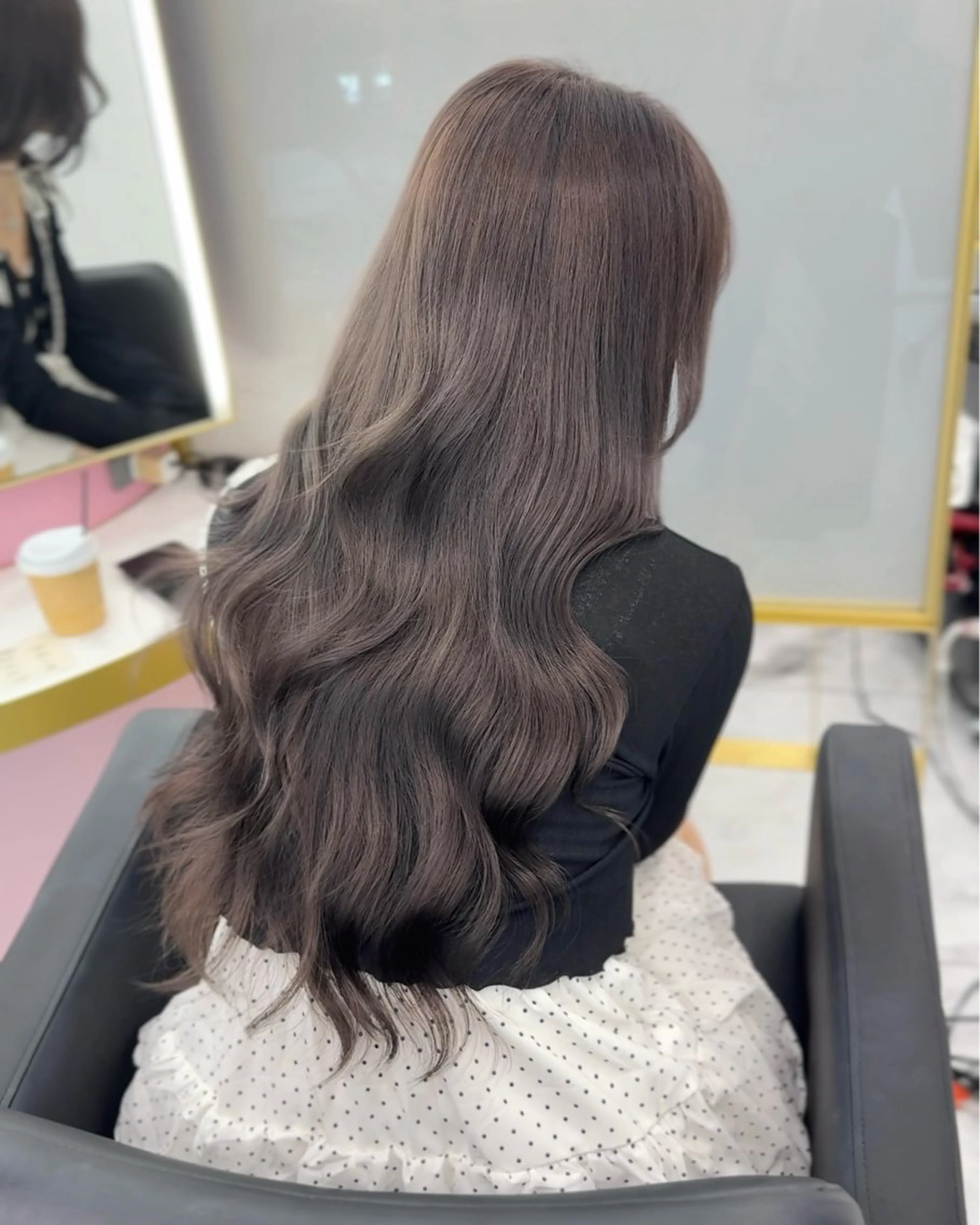 ロング カラー ヘアアレンジ ブリーチ グレージュ ラベンダーカラー ラベンダーグレージュ ラベンダーグレー ♦ブリーチなしカラー ×レイヤー♦中島良太のヘアスタイル